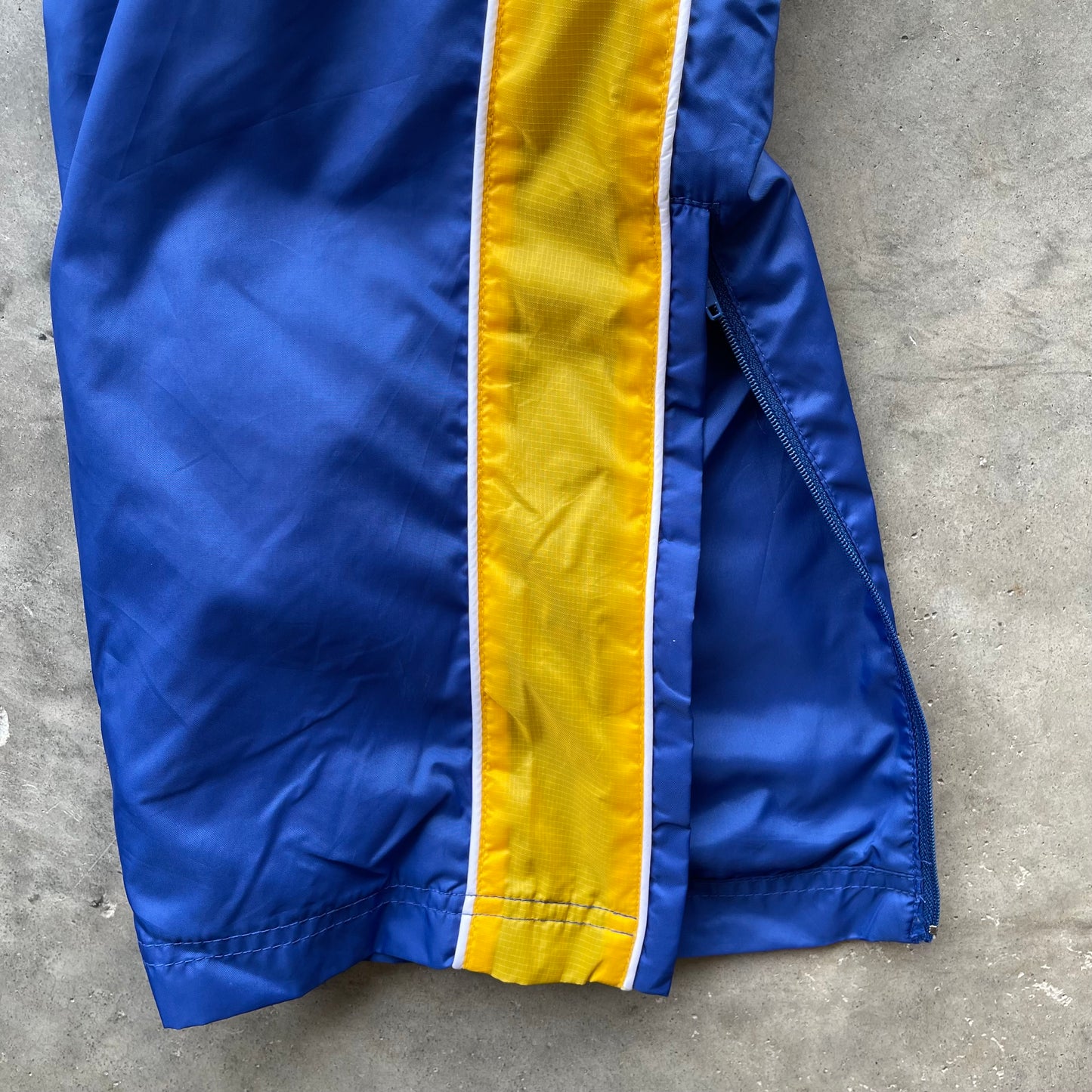 (M) 00s Fila Track Pants