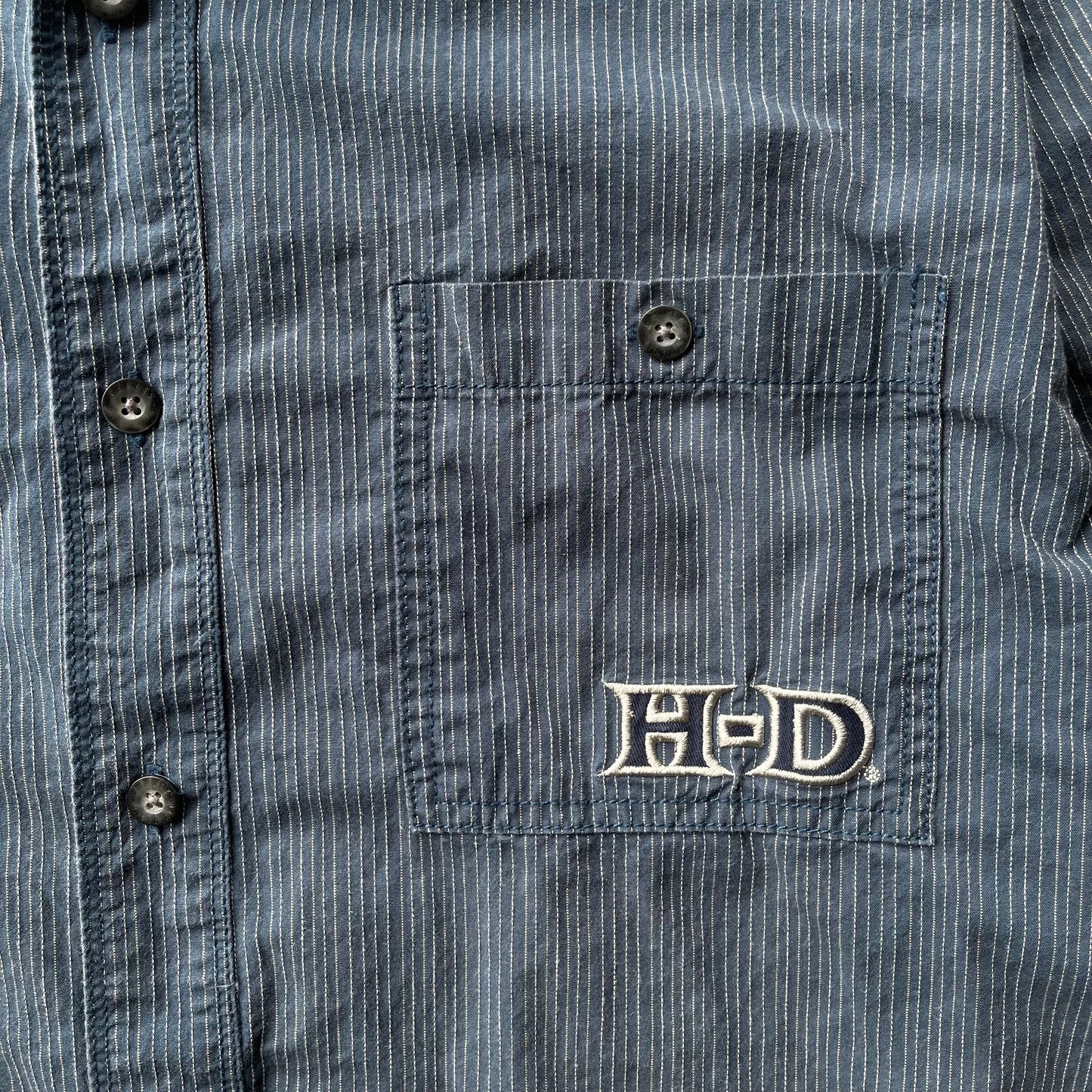 (XL) 00s Harley Davidson Button Up Embroidered Shirt