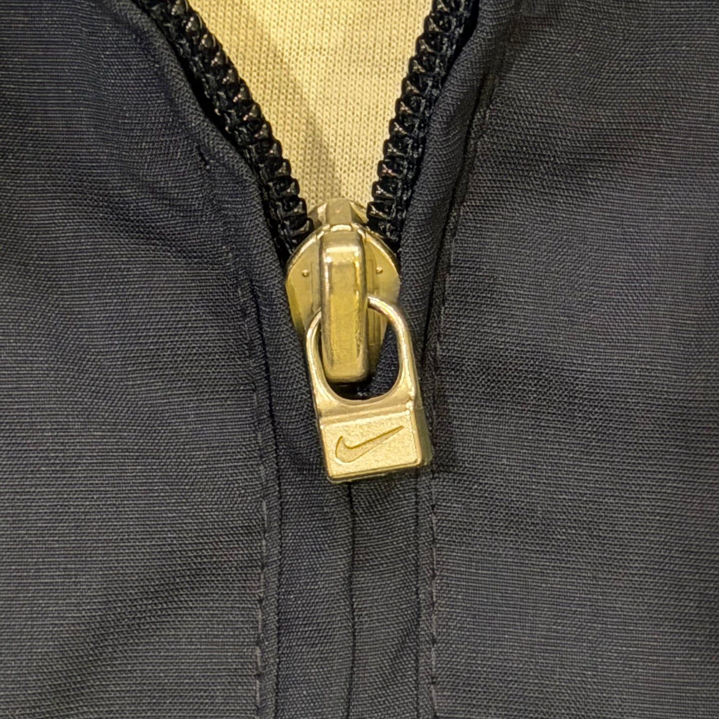 (L/XL) Vintage 2000s Nike Navy Blue Full Zip Windbreaker Jacket