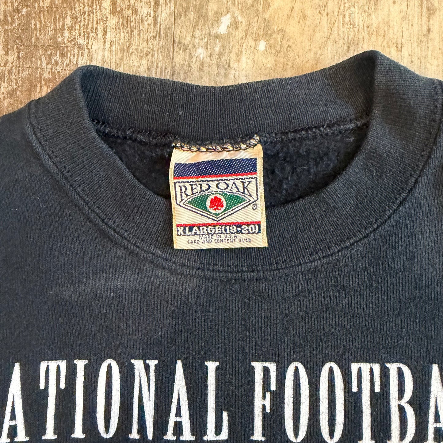 (S) Vintage 1997 University of Nebraska Huskers Champions Crewneck