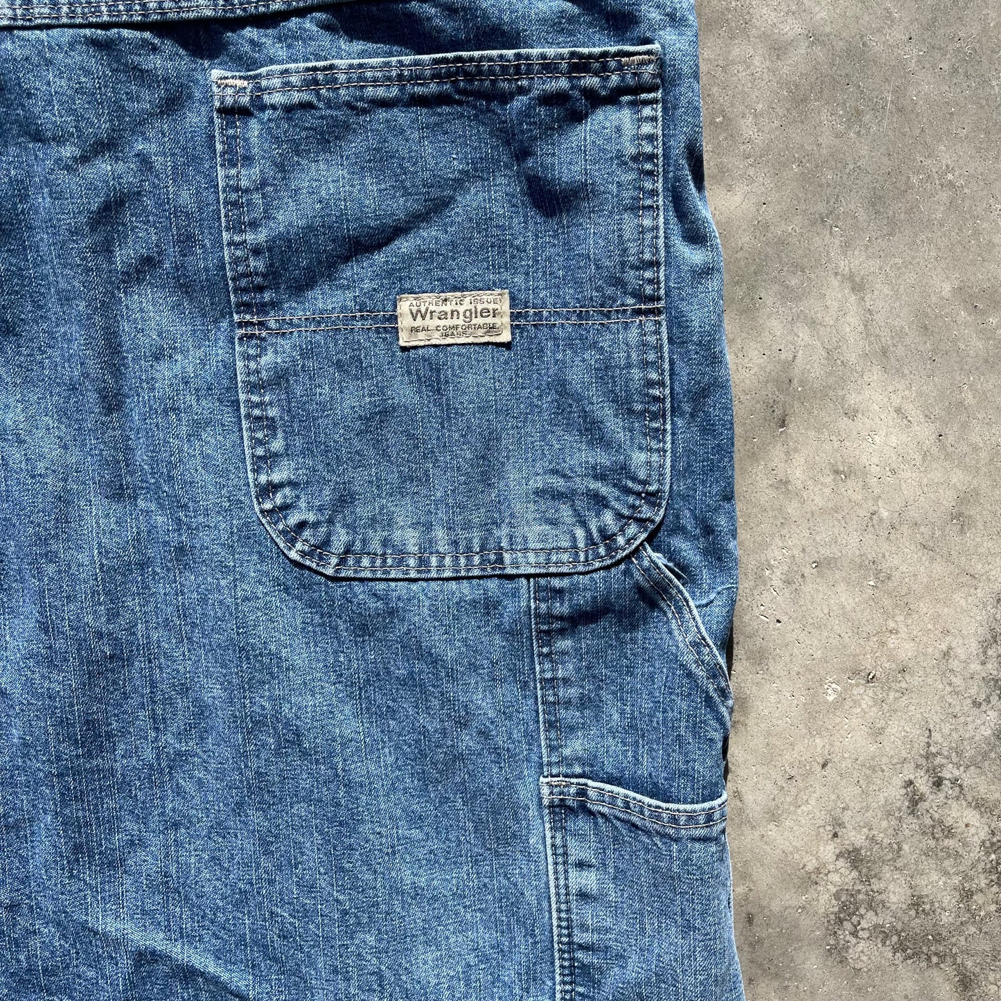 (40W) Wrangler Carpenter Jorts