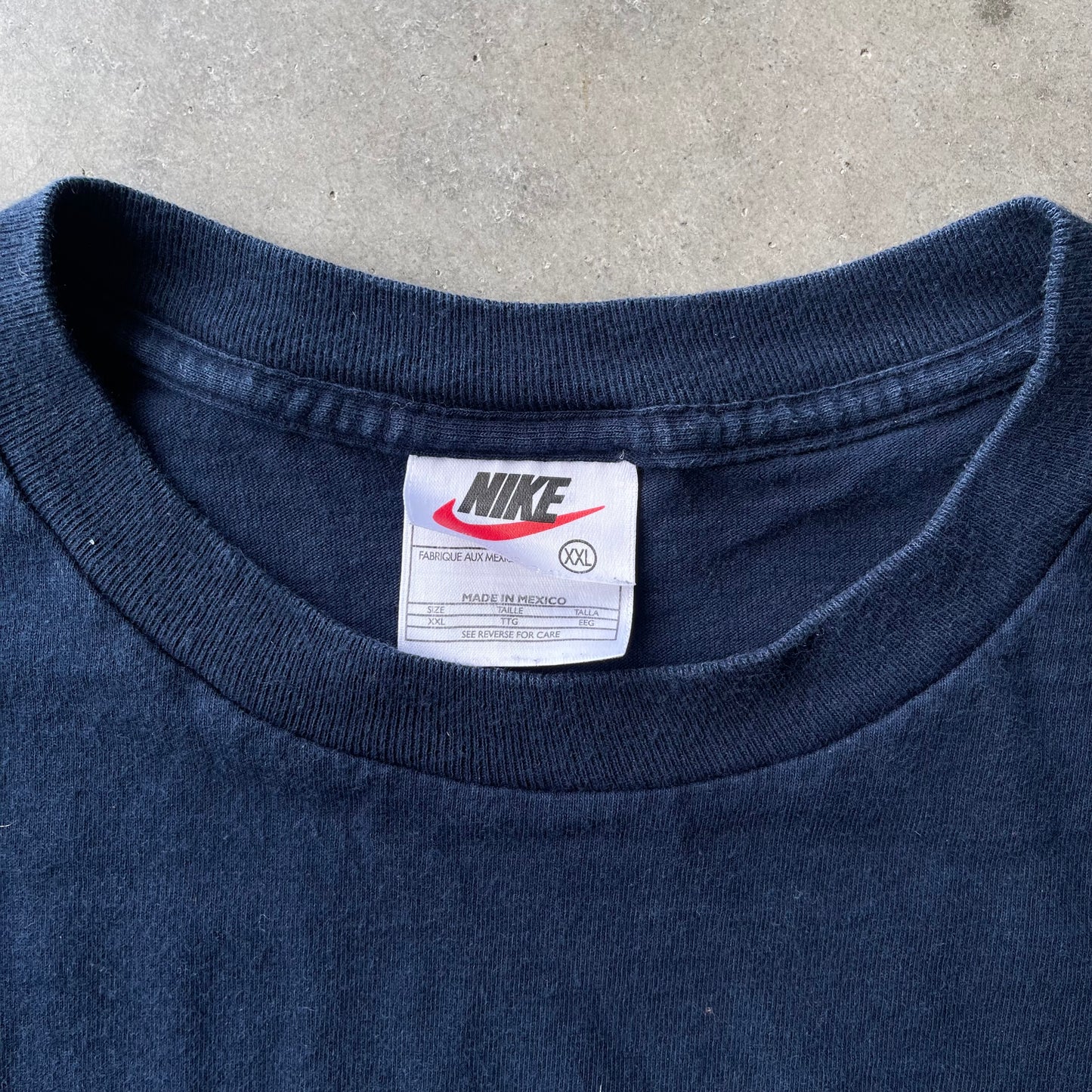 (2XL) 90s Nike Embroidered Swoosh Navy Blue Tee