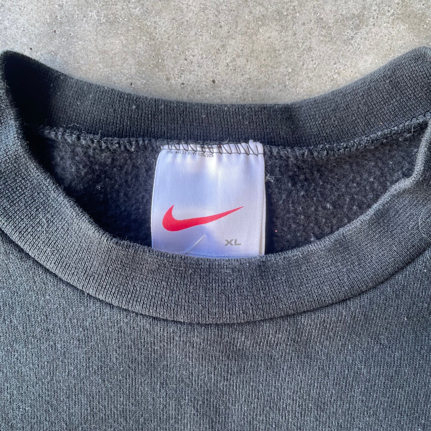 (M) 90s Nike Graphic Crewneck