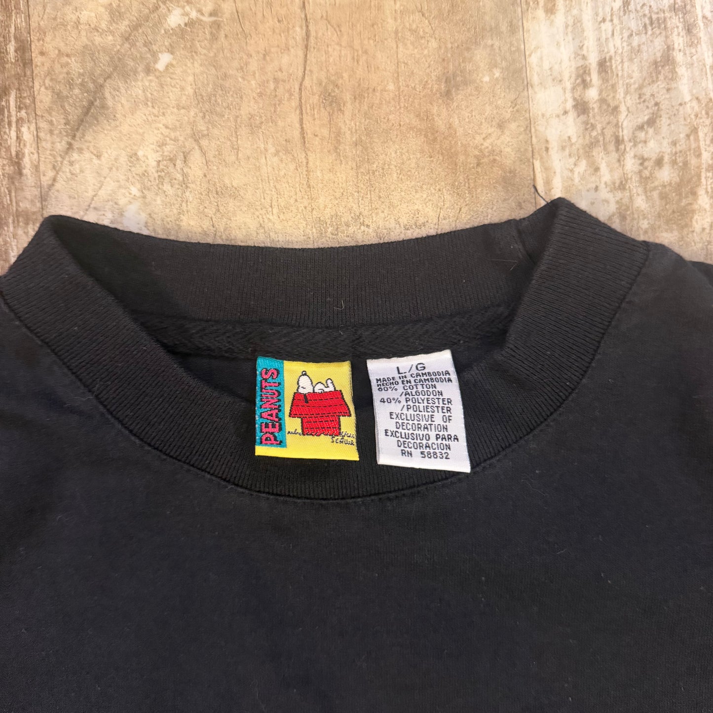 (S) Vintage 90s Snoopy Frame Shirt