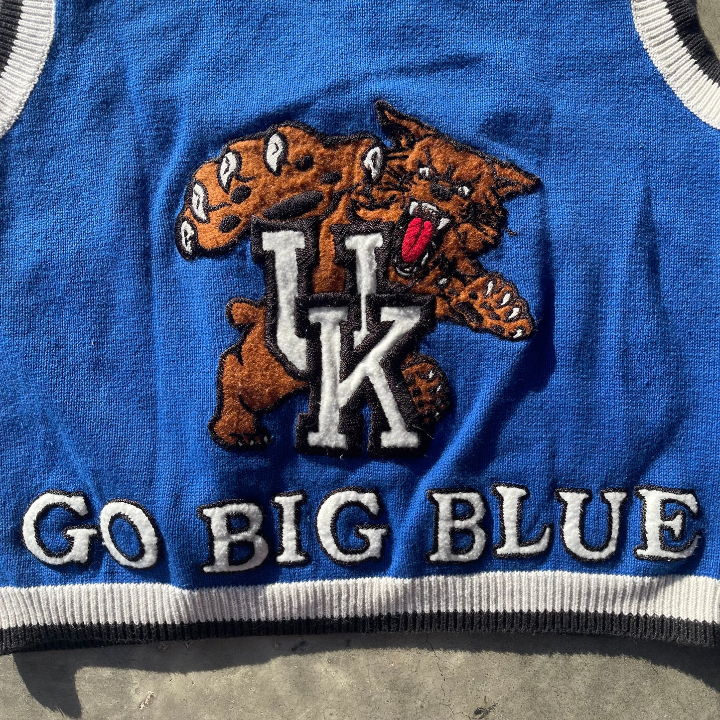 (M) 80s University of Kentucky Wildcats Knitted Sweater Vest