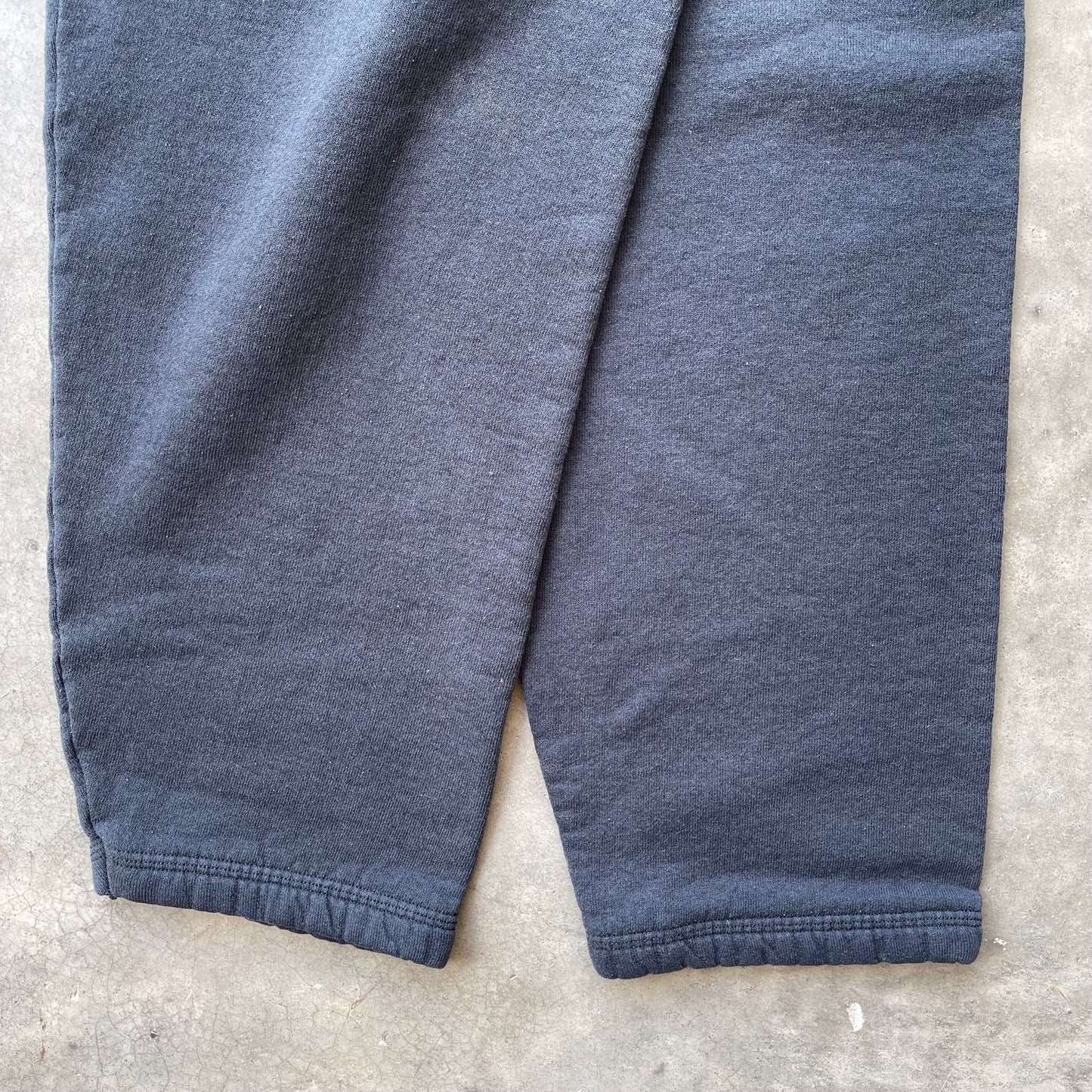 (M/L) 90s Black Sweatpants
