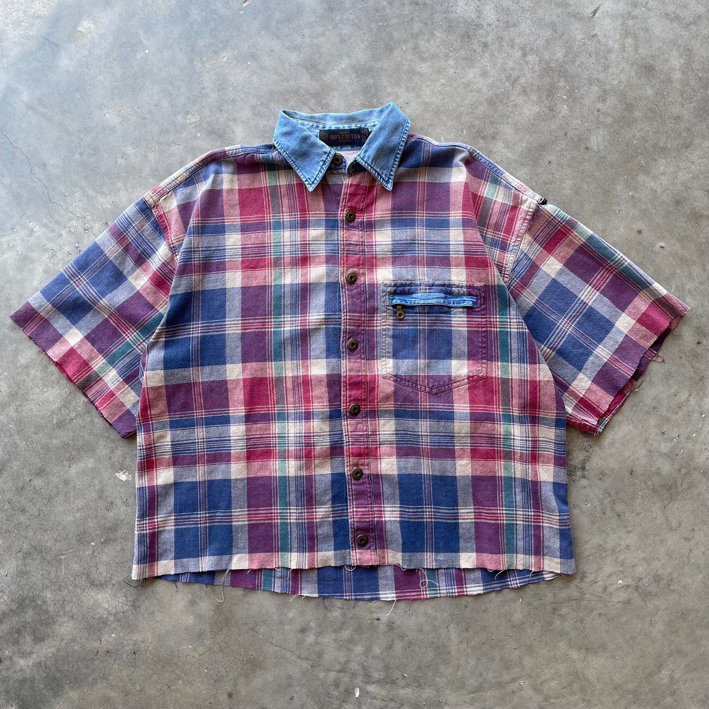 (XL) 90s Plaid Denim Collared Cropped Button Up Shirt