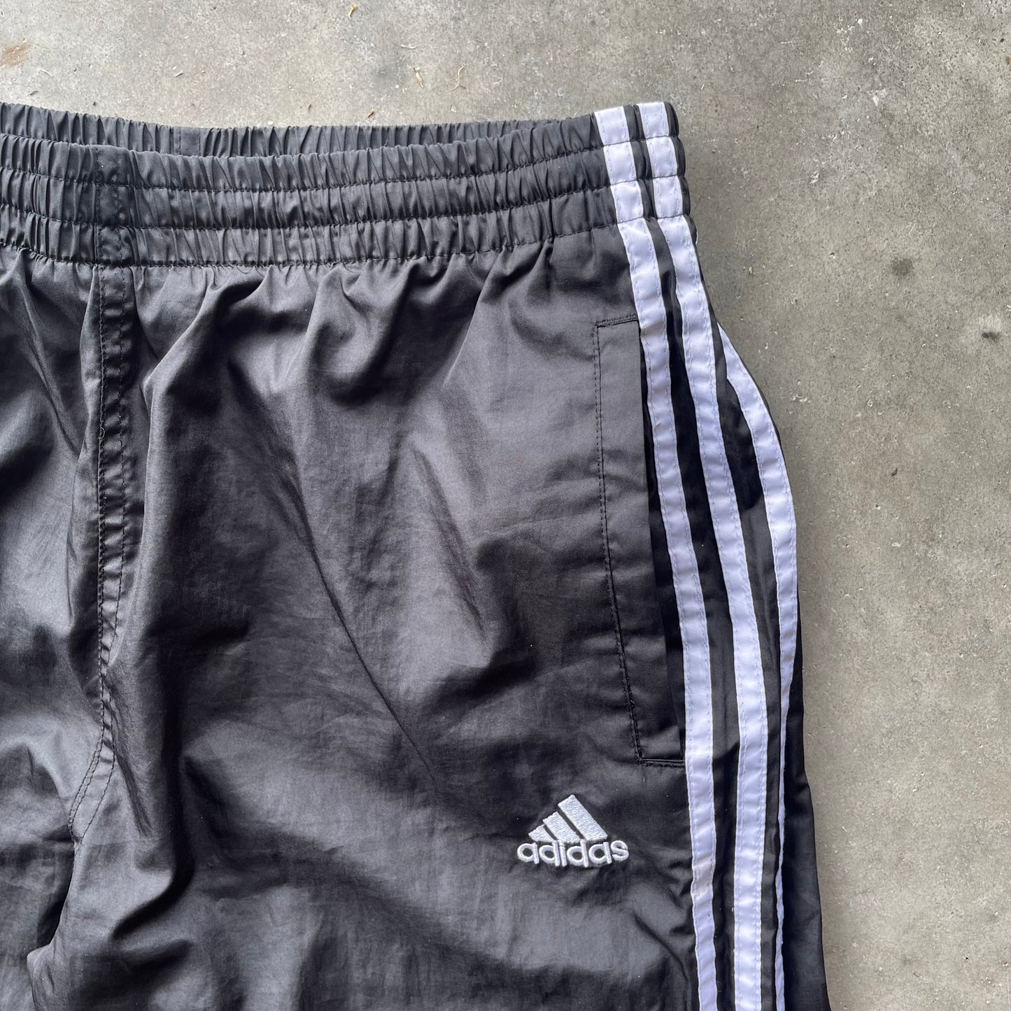 (M) 00s Adidas Black Track Pants