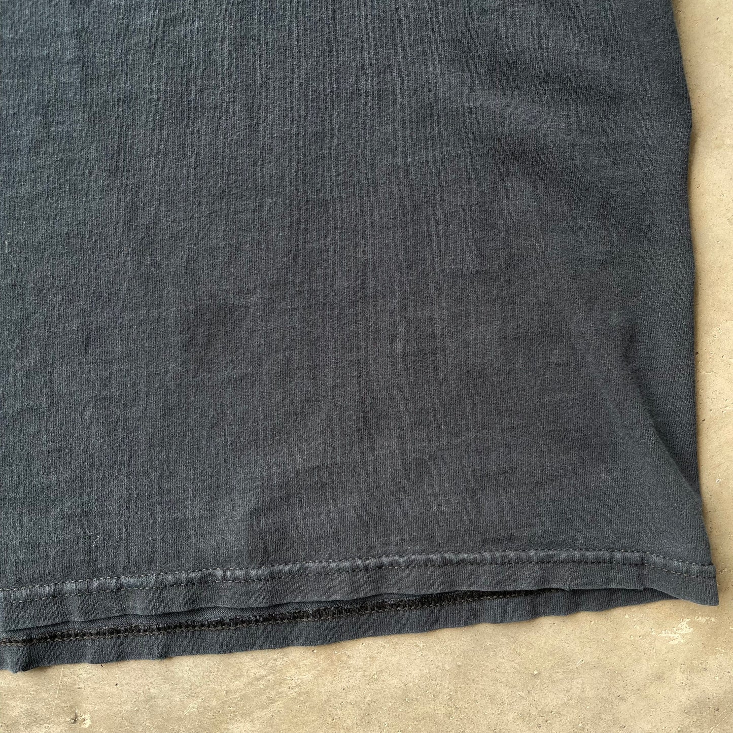 (L) '96 Pink Floyd "Dark Side of the Moon" Tour Tee
