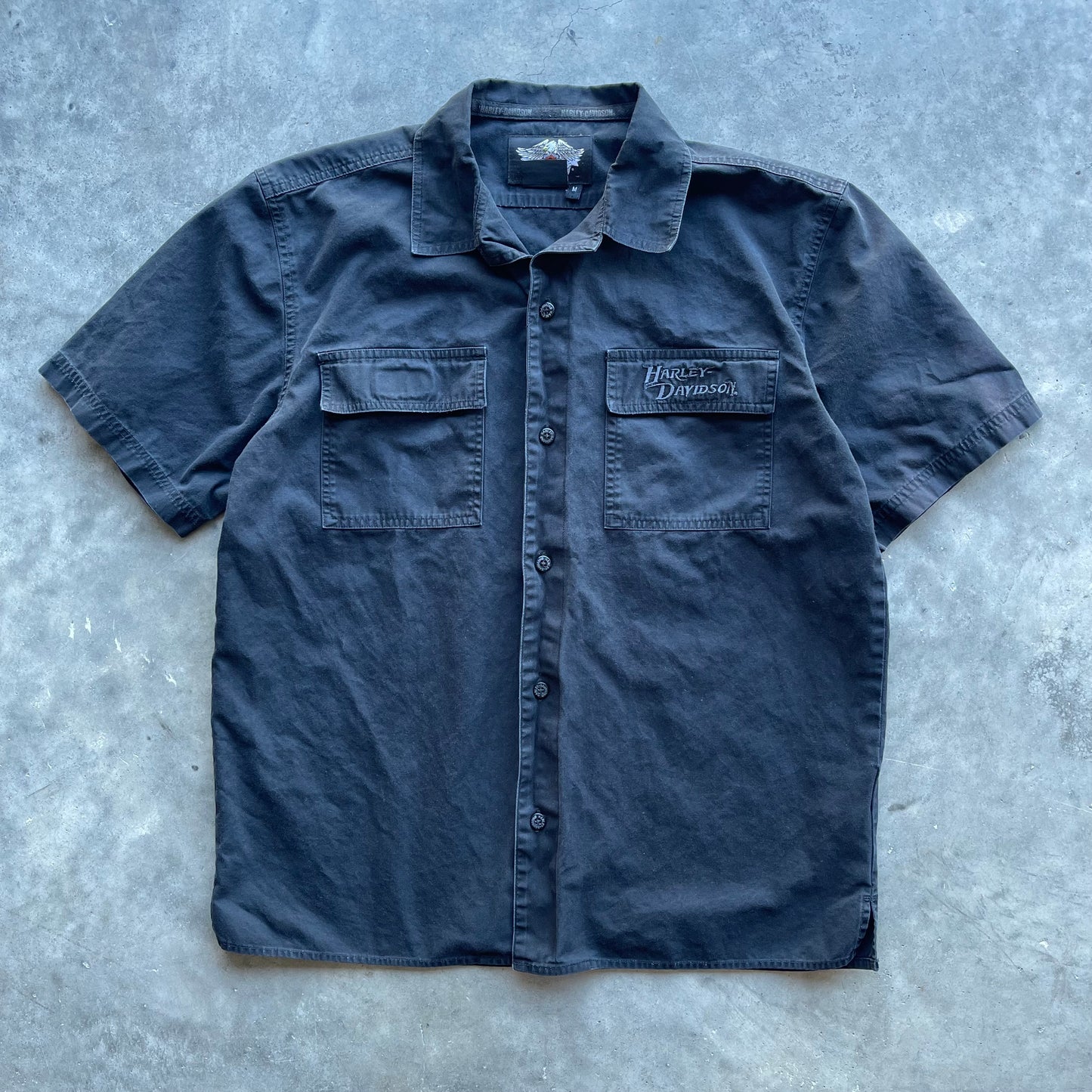(M/L) Vintage Harley Davidson Embroidered Eagles Double Pocket Shirt
