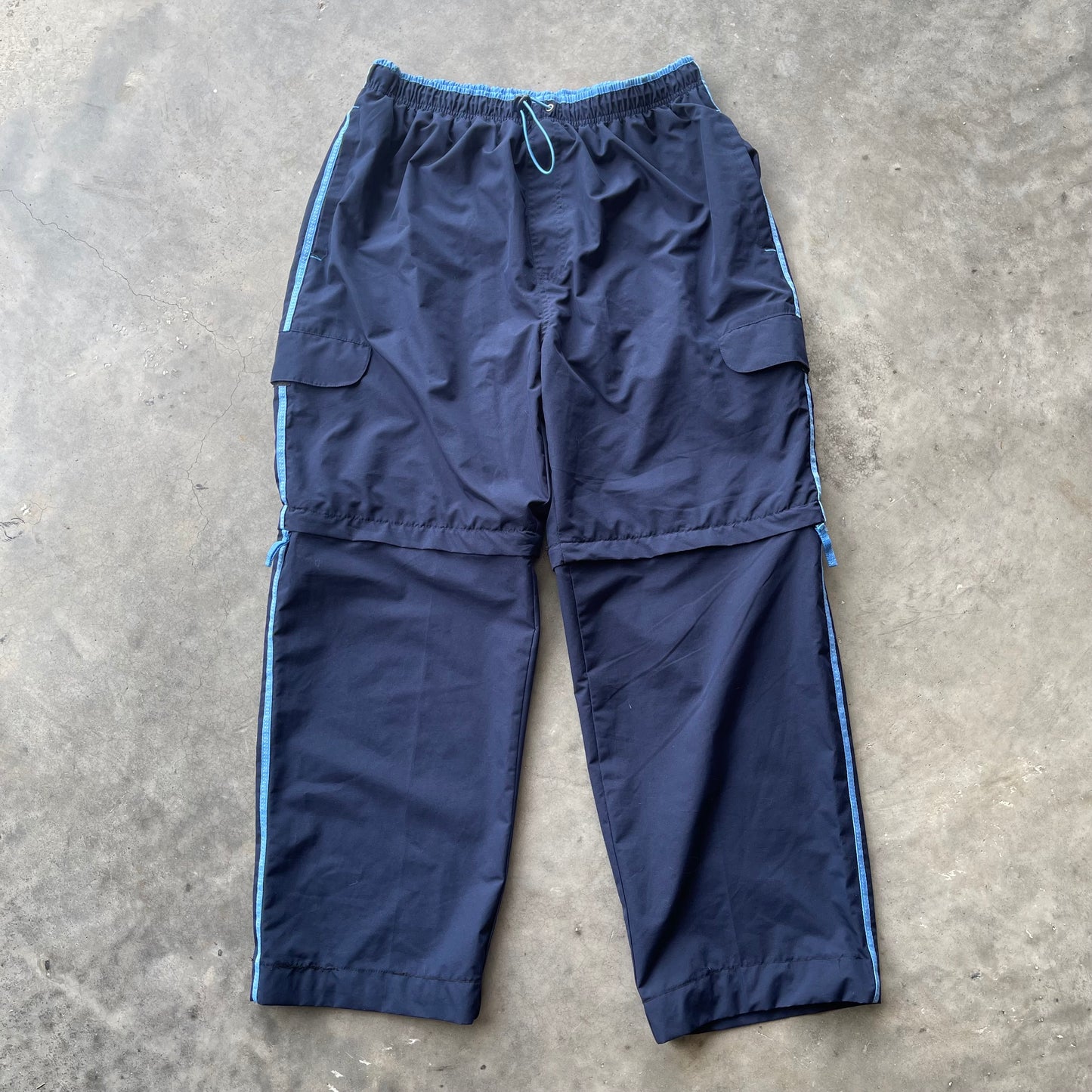 (L) 00s Athletic 2 in 1 Detachable Track Pants and Shorts