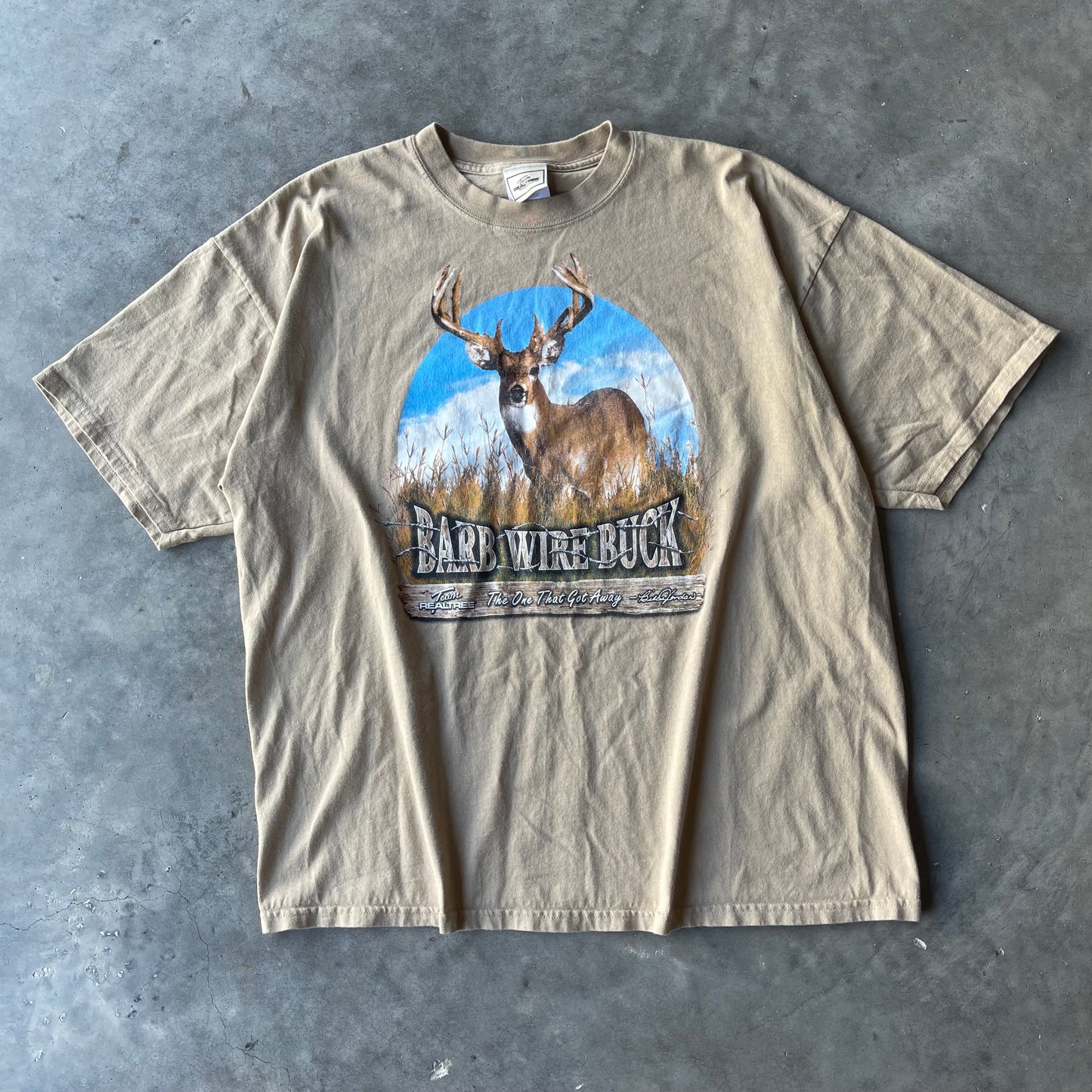 (2XL) 00s Hunting Deer Tee