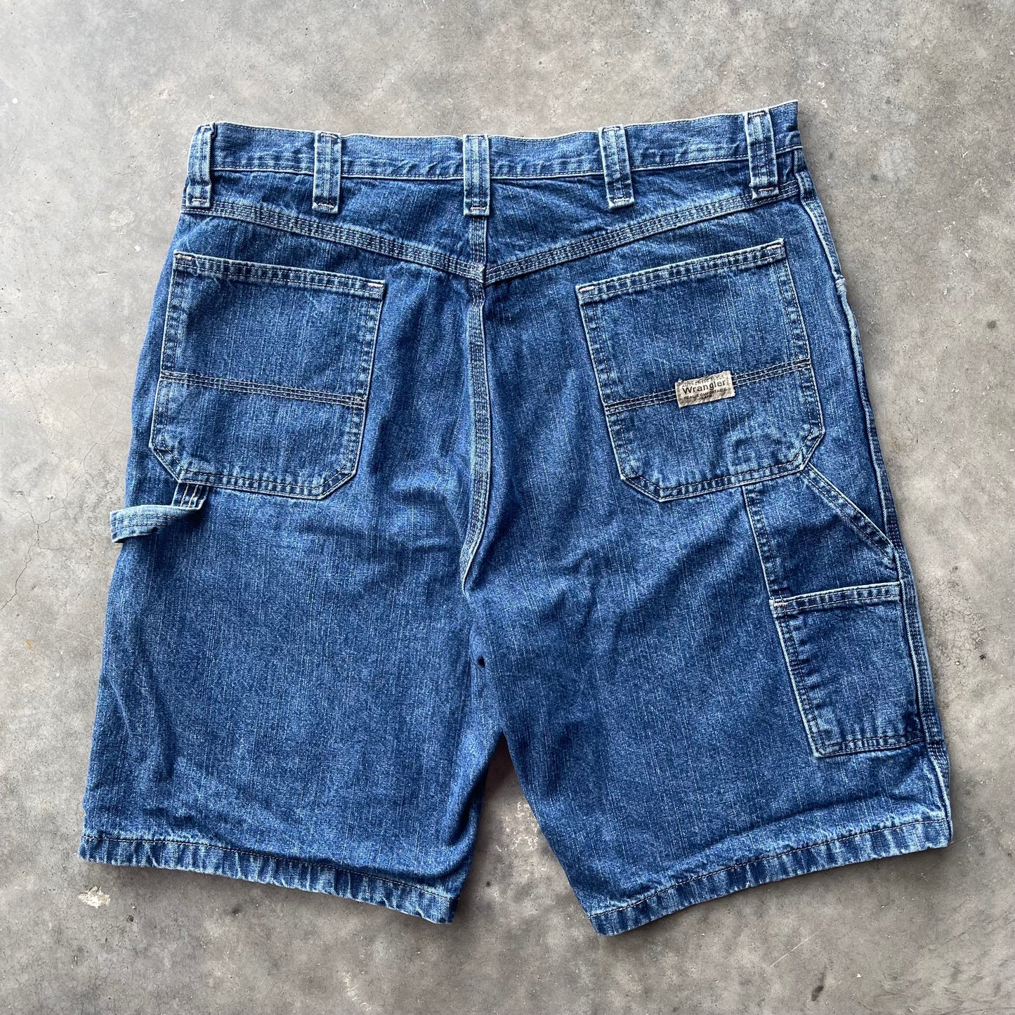 (36W) Wrangler Carpenter Denim Jorts