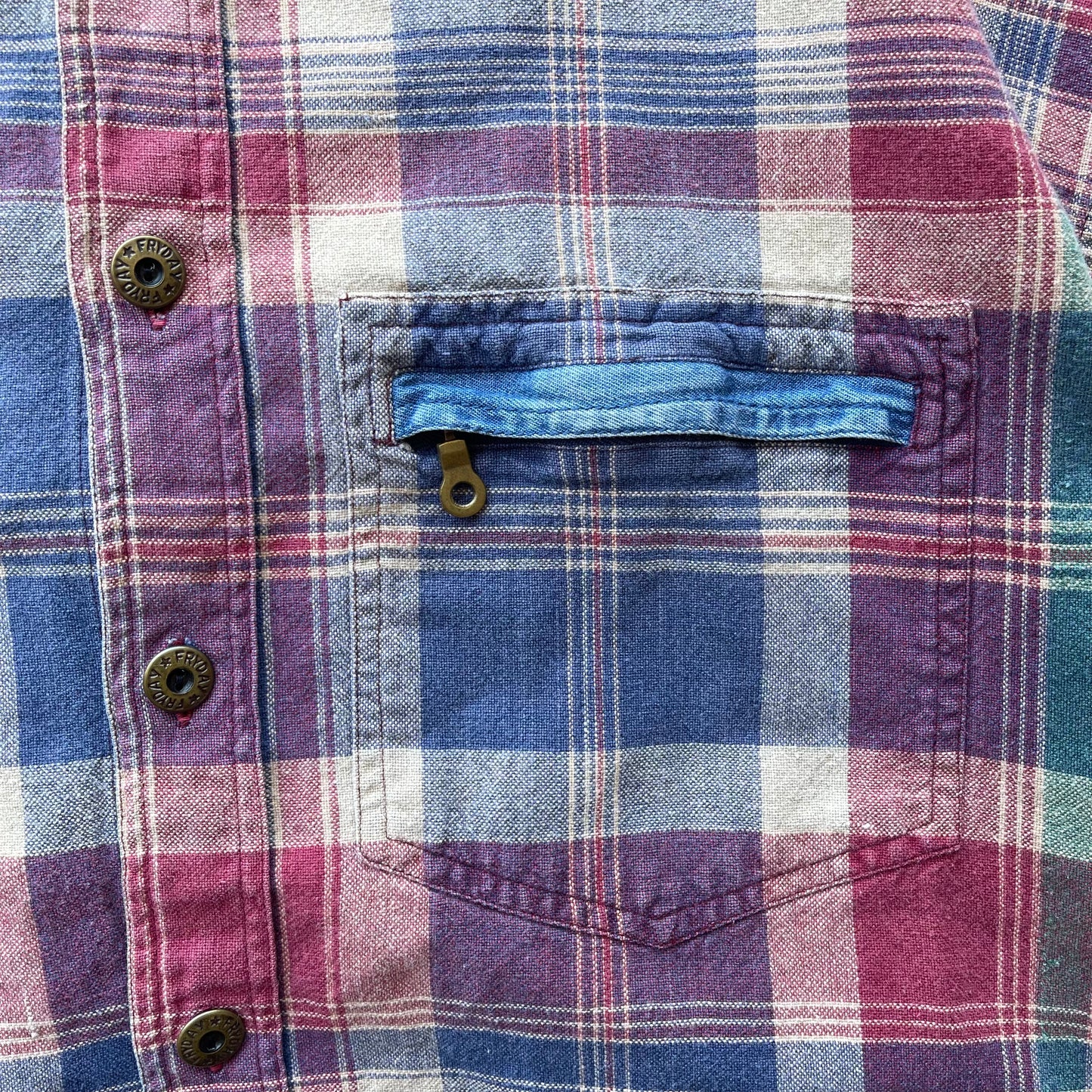(XL) 90s Plaid Denim Collared Cropped Button Up Shirt