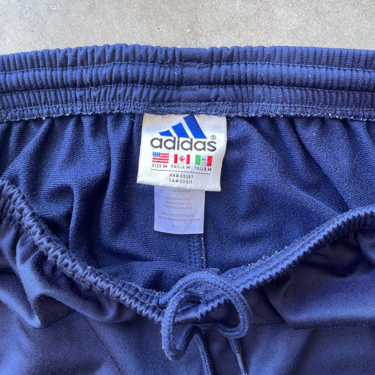 (M) 90s Adidas Navy Straight Leg Silk Polyester Track Pants