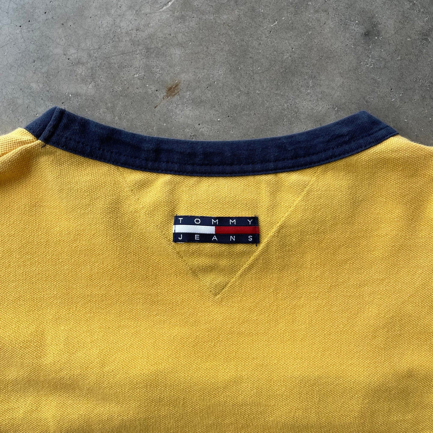 (M/L) 90s Tommy Hilfiger Jeans Yellow Long Sleeve Tee