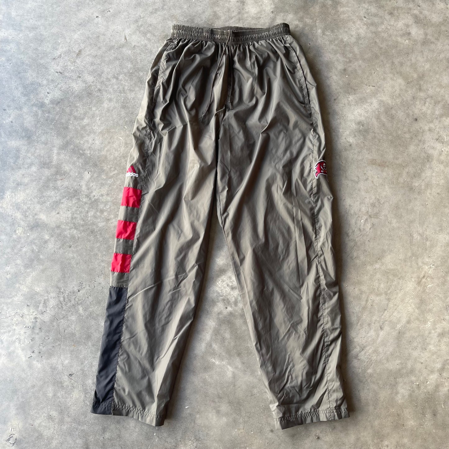 (M) 90s Adidas Tampa Bay Buccaneers NFL Track Pants
