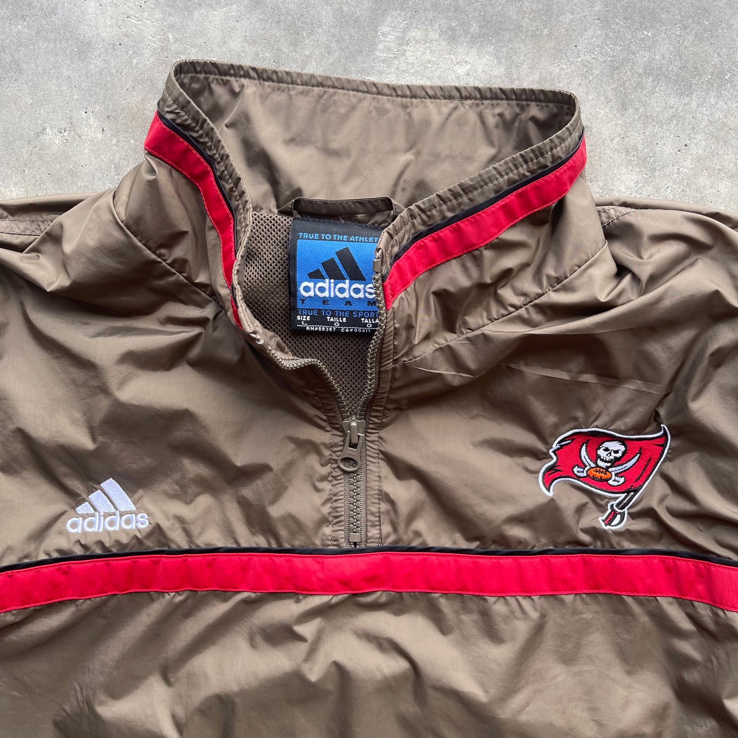 (L) Vintage Tampa Bay Buccaneers Adidas Quarter Zip Windbreaker