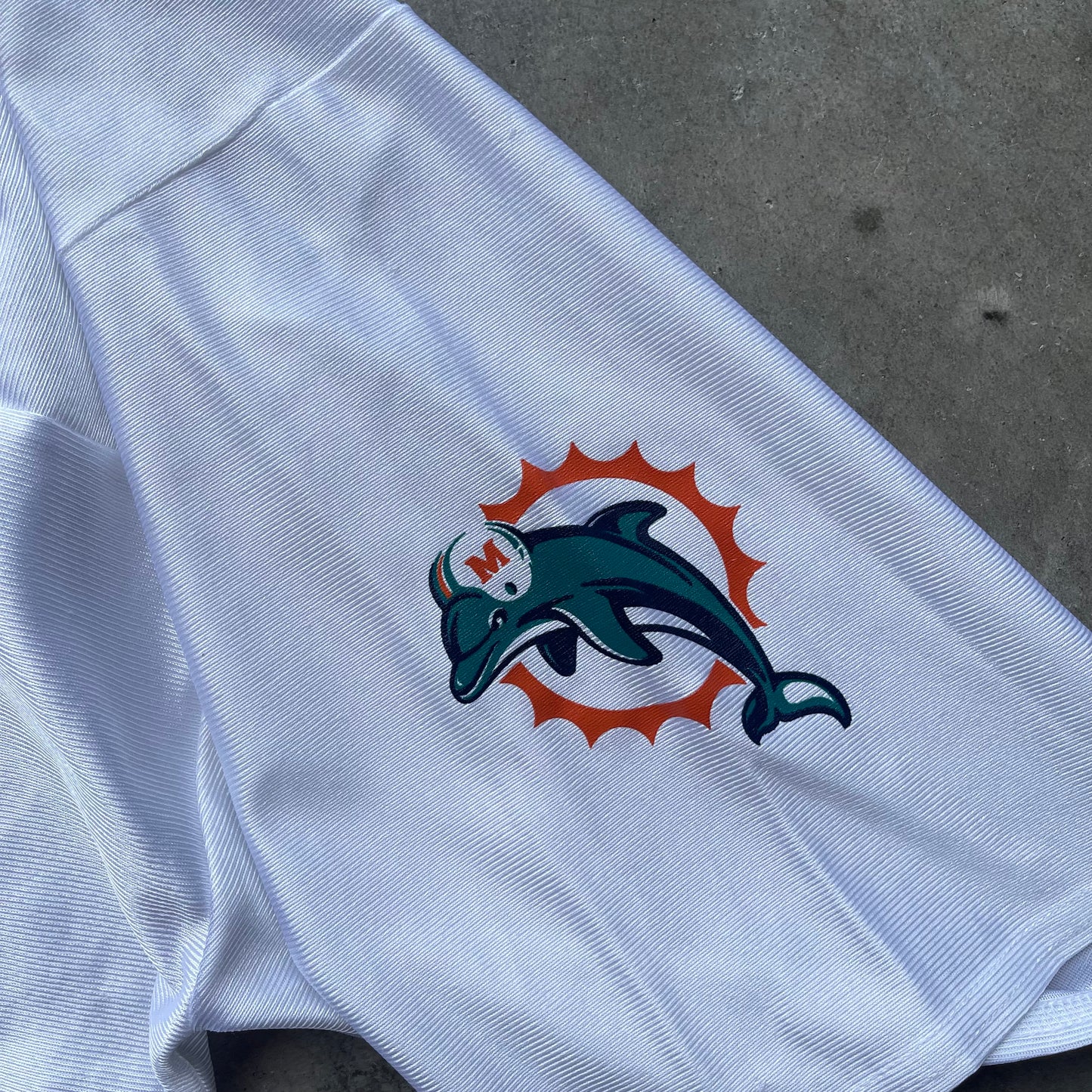 (L) 00s Miami Dolphins Zach Thomas Football Jersey