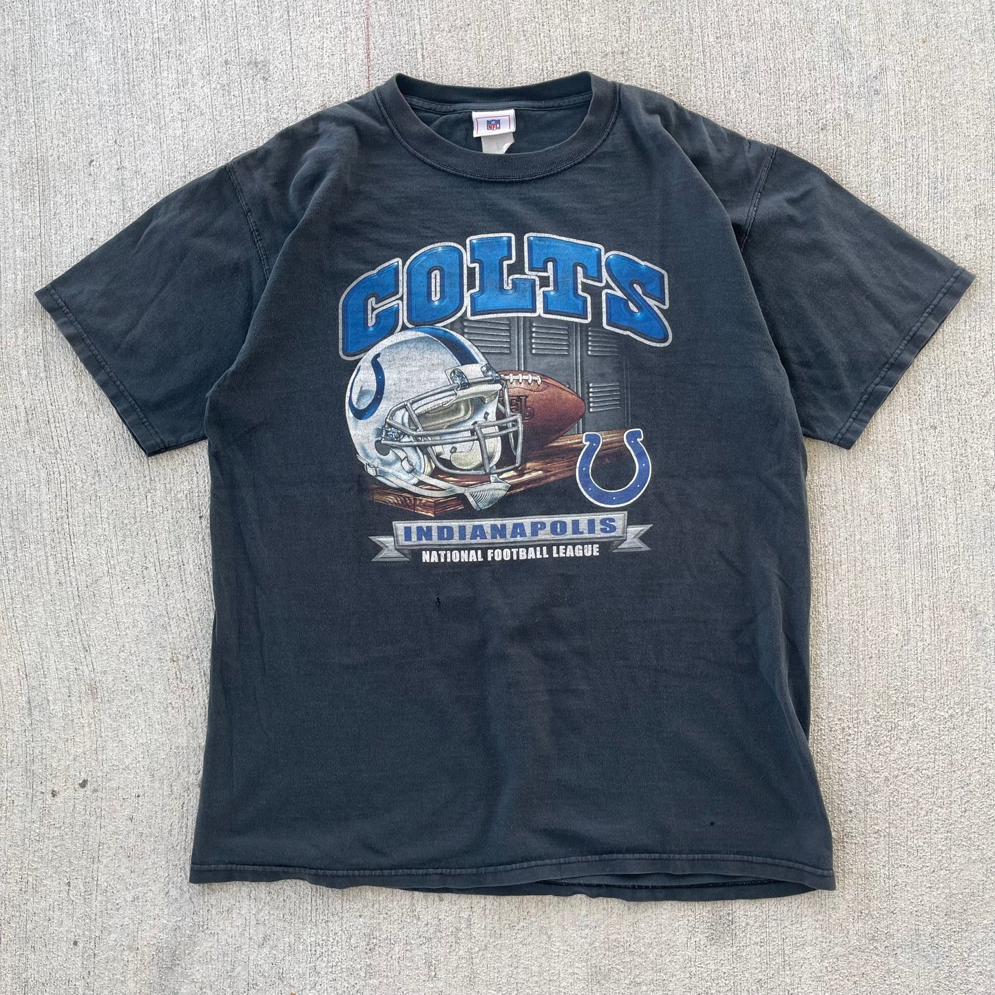 (L) 90s Indianapolis Colts Graphic Tee
