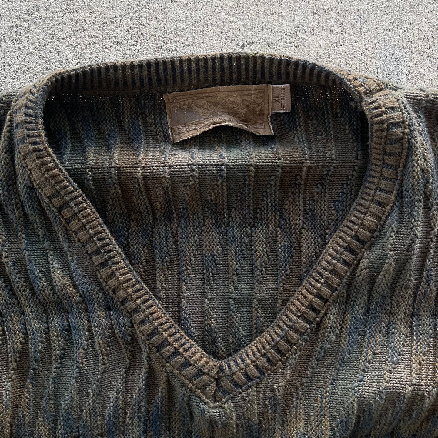 (XL) 90s Knitted Sweater