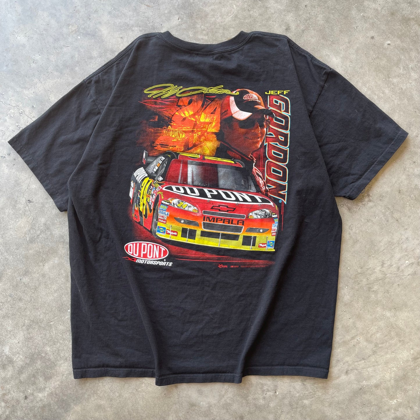 (2XL) 2010 Jeff Gordon Nascar Graphic Tee
