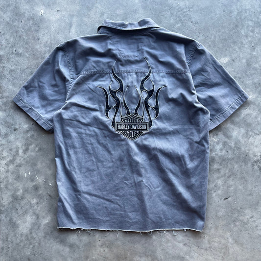 (L) Vintage Harley Davidson Embroidered Flames Cropped Shirt