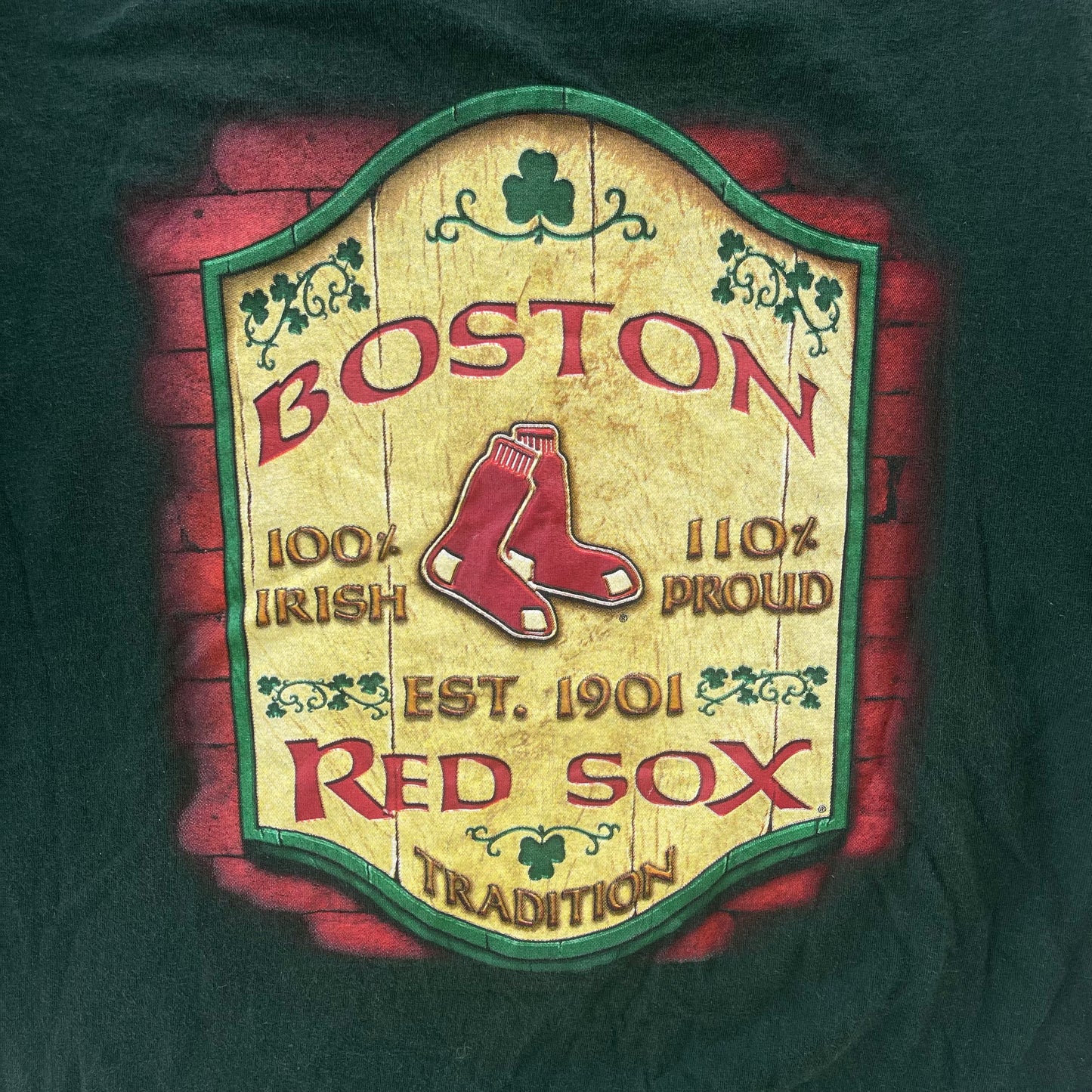 (L) 00s Boston Red Sox 'Irish Tradition' Tee