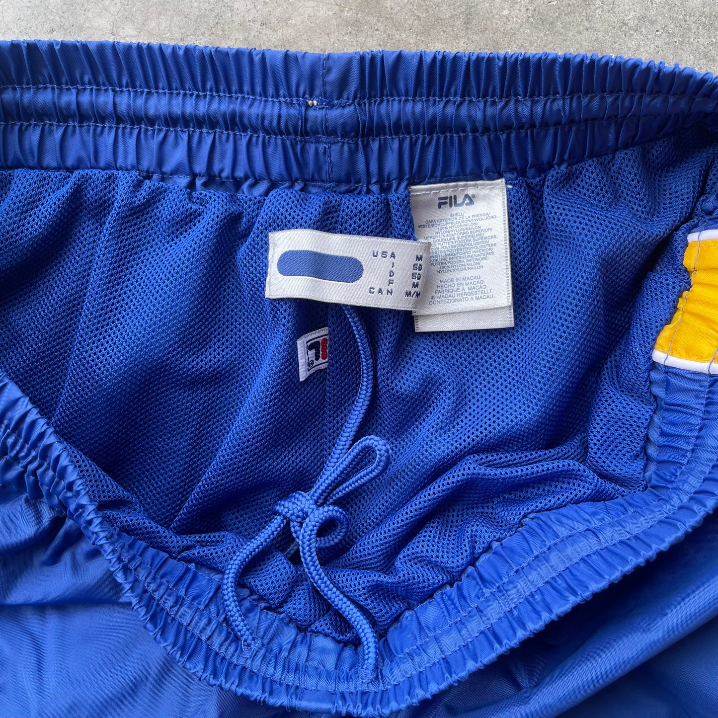 (M) 00s Fila Track Pants