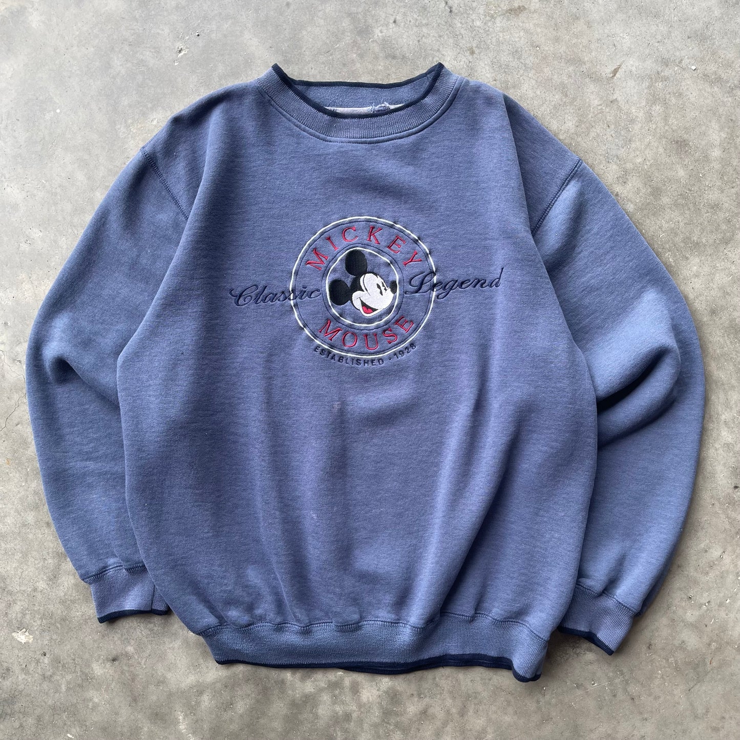 (L) Vintage Disney Mickey Mouse Embroidered Logo Crewneck