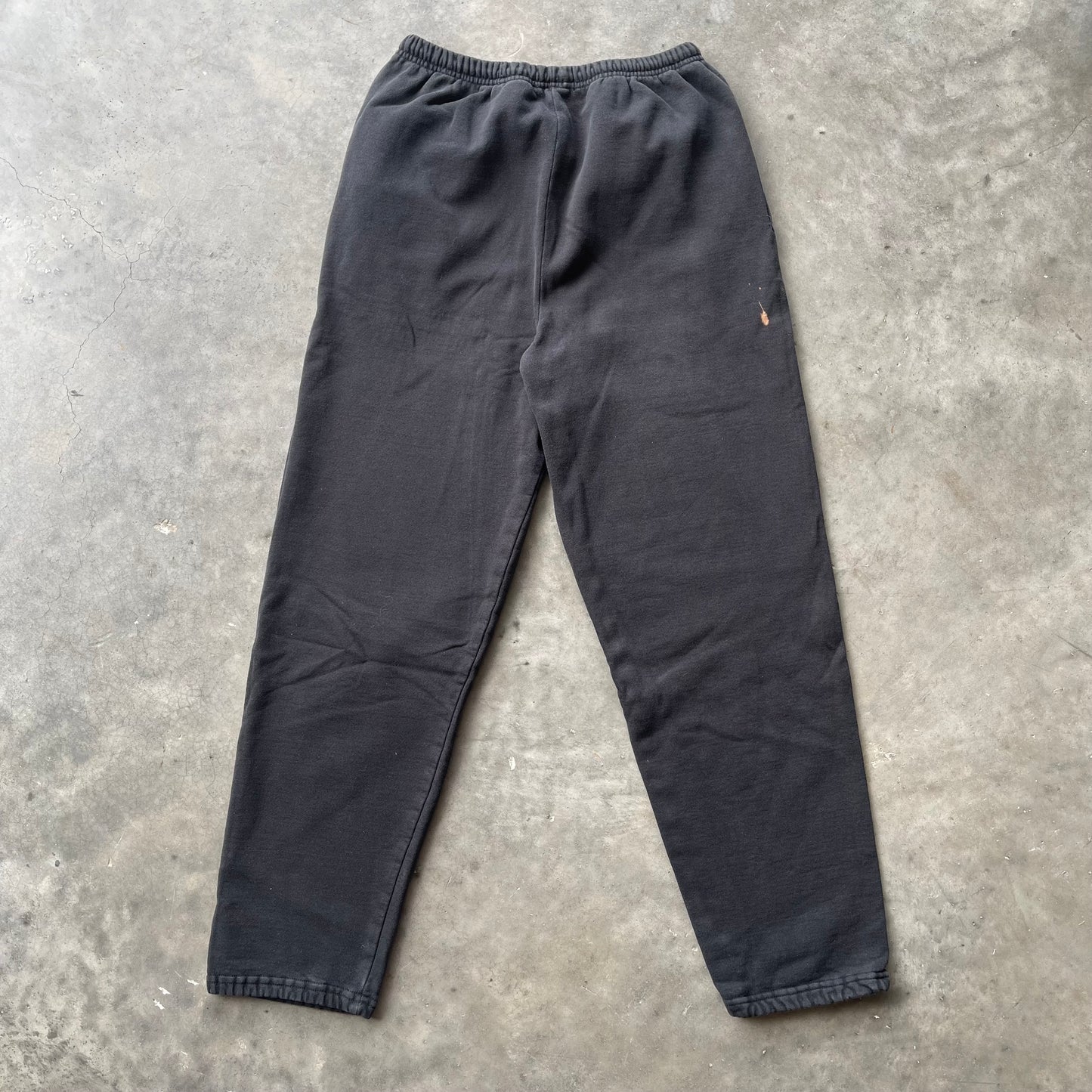 (M/L) Champion Embroidered Logo Sweatpants