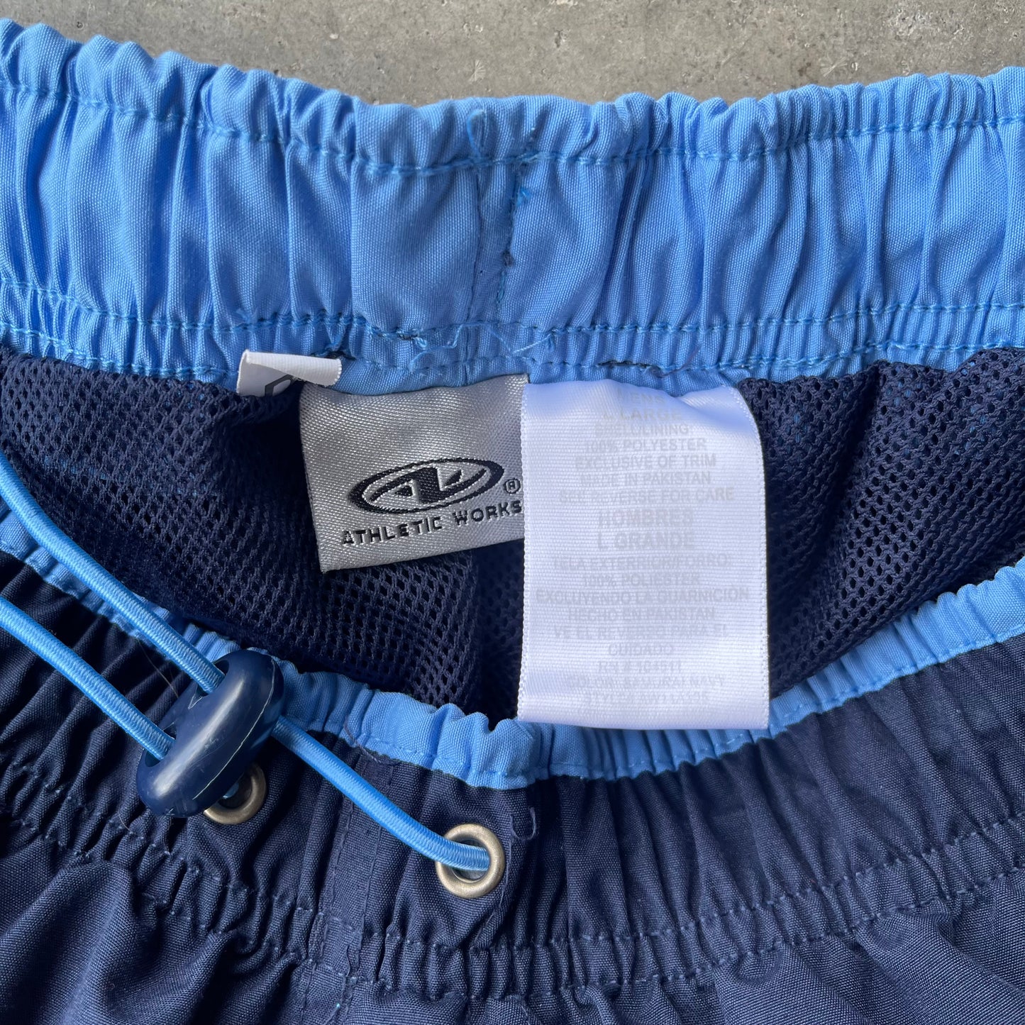 (L) 00s Athletic 2 in 1 Detachable Track Pants and Shorts