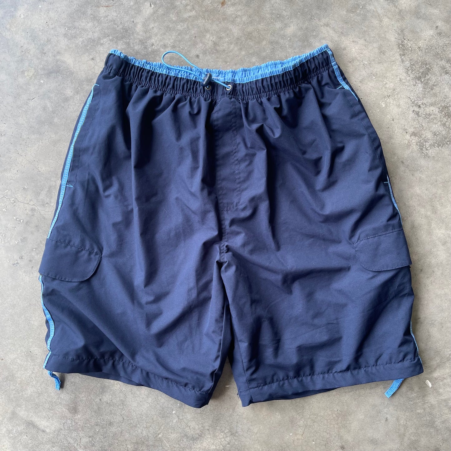 (L) 00s Athletic 2 in 1 Detachable Track Pants and Shorts