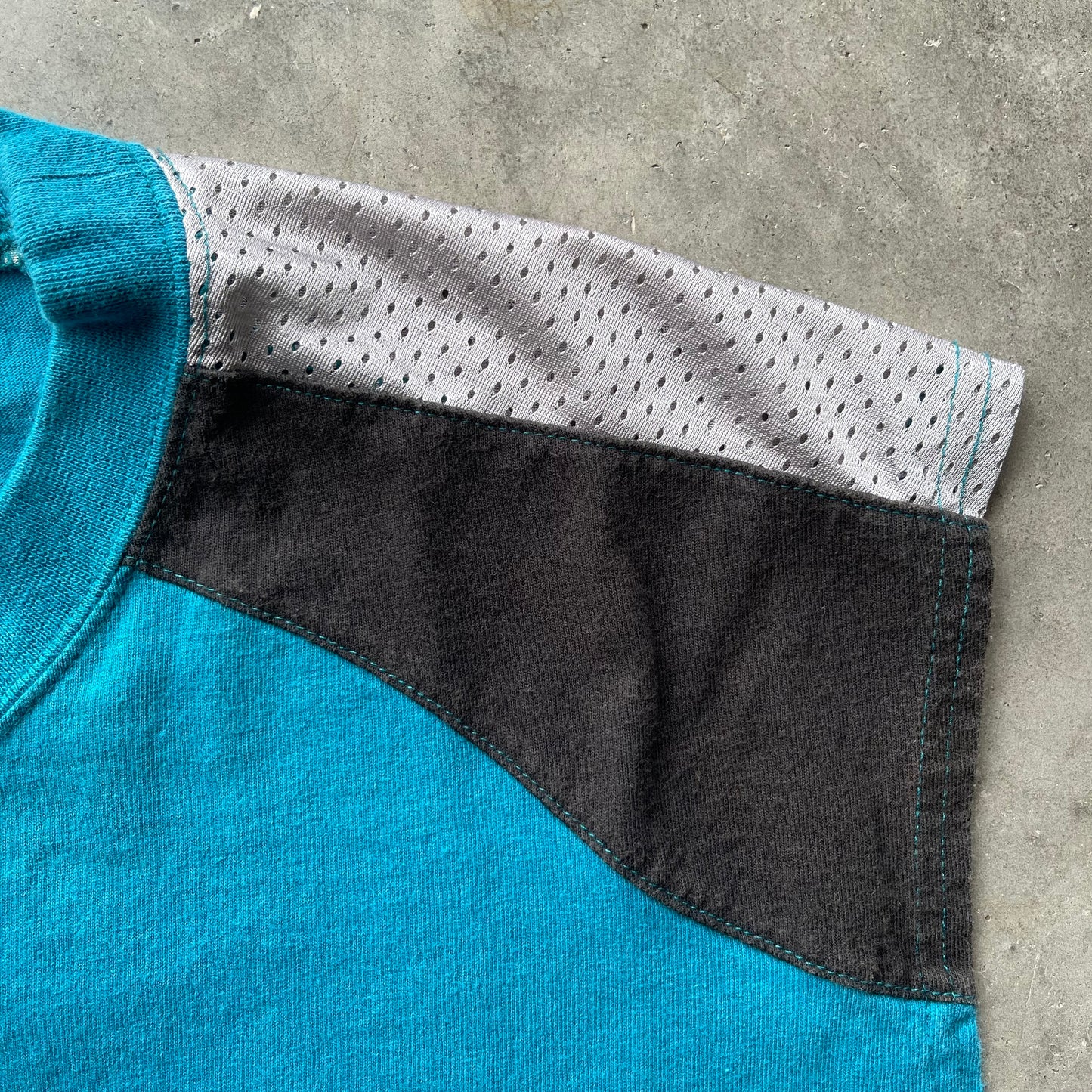 (L) 00s Jacksonville Jaguars Embroidered Tank Tee