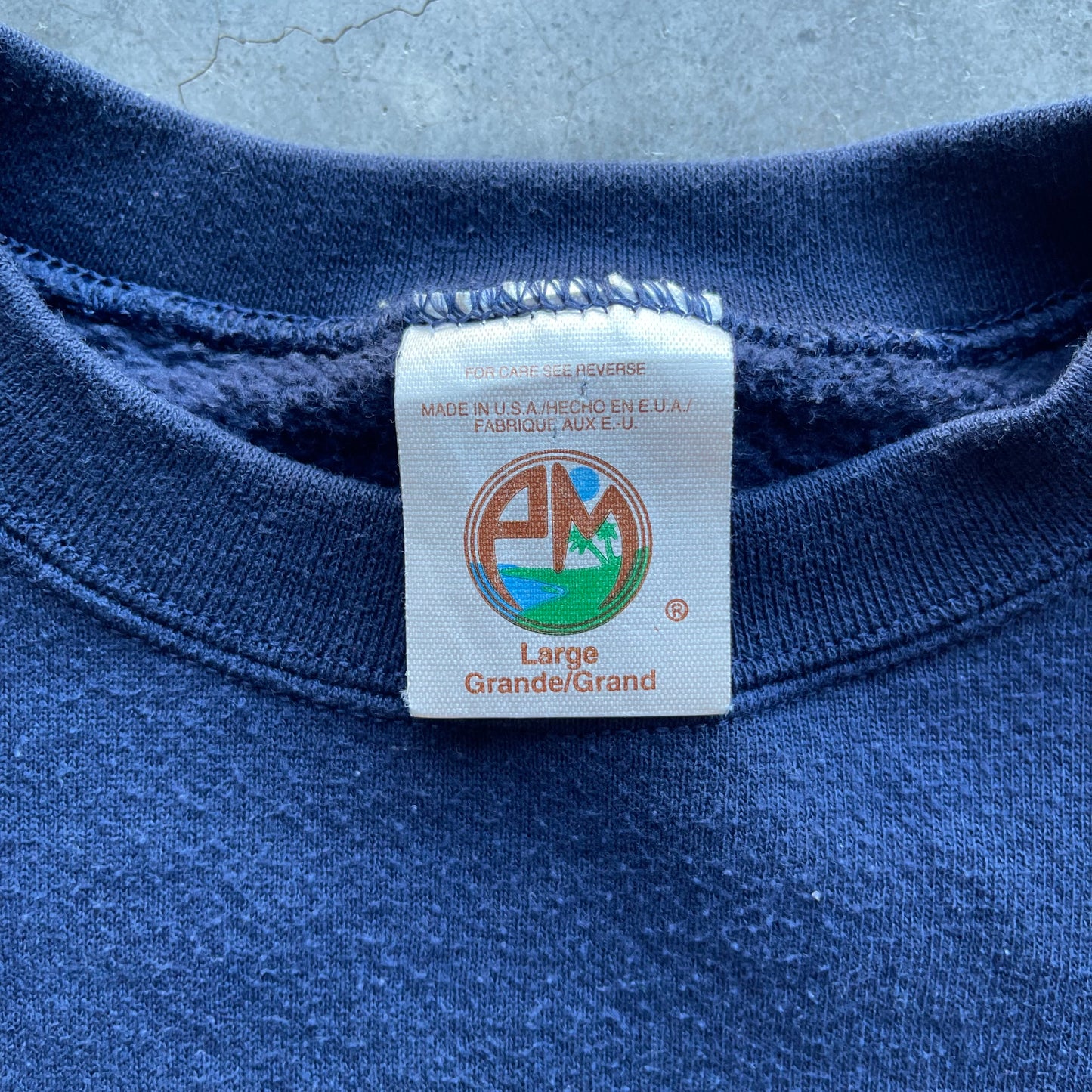 (L) 90s Notre Dame Fighting Irish Embroidered Crewneck