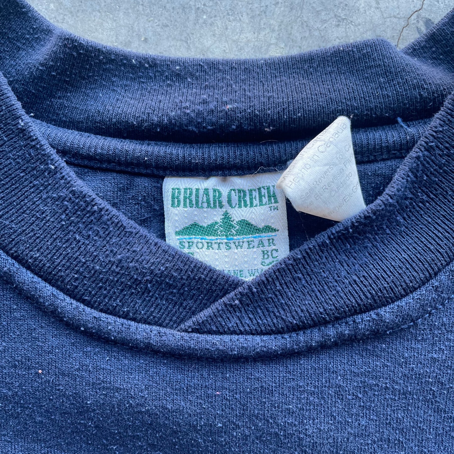 (L) 90s Briar Creek Nature Deer Embroidered Crewneck