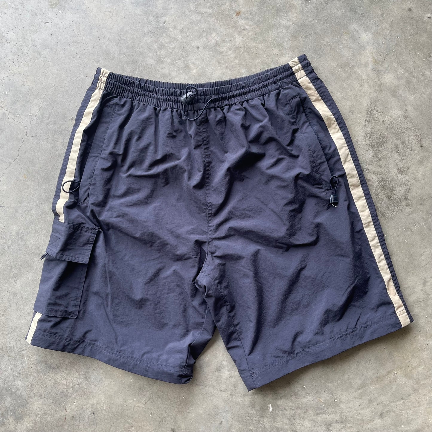 (L) 90s 2 in 1 Detachable Track Pants and Shorts