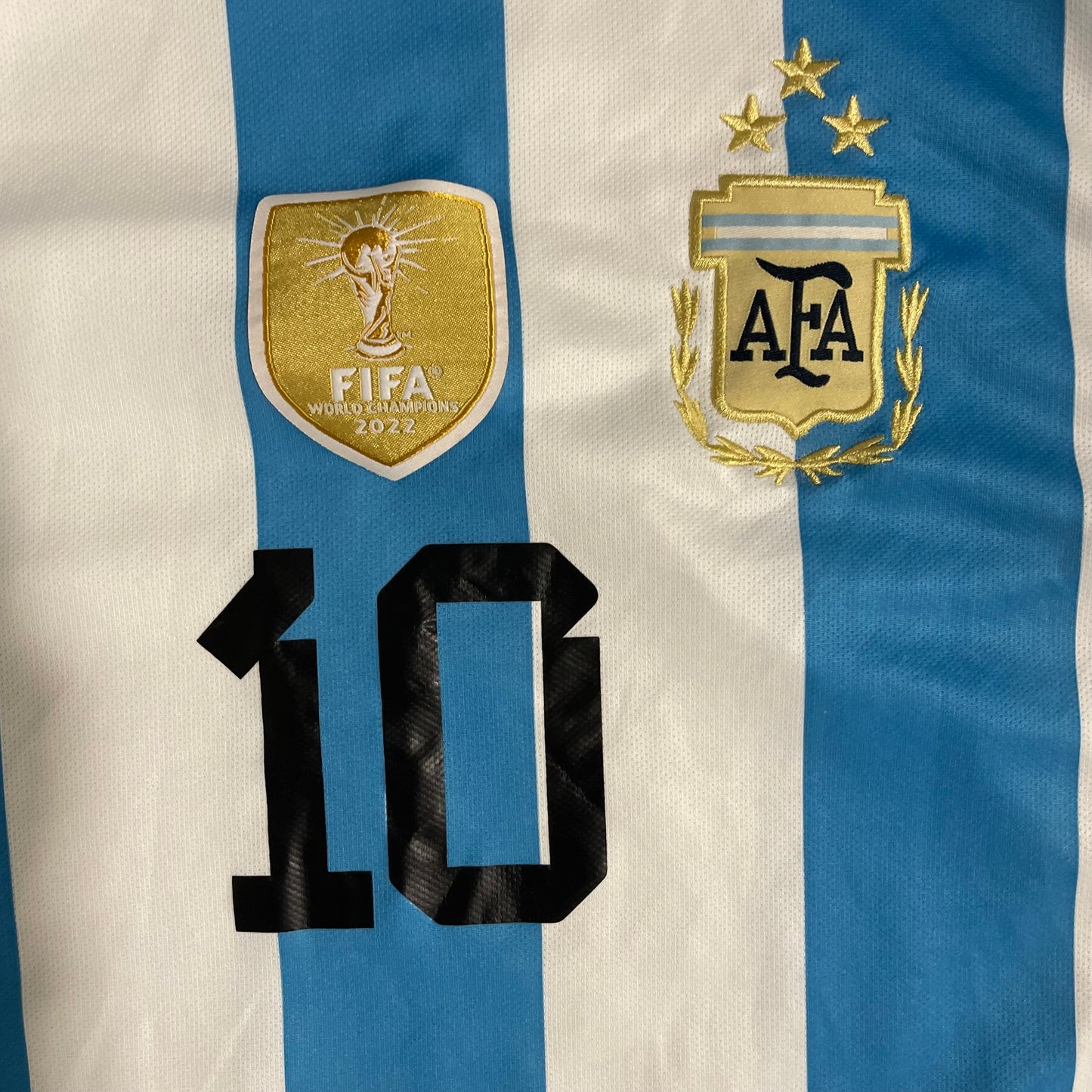 (L) 2022 FIFA Argentina 'Lionel Messi' Soccer Jersey