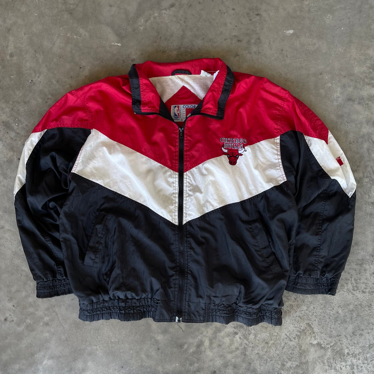 90s Chicago Bulls Windbreaker (XL)