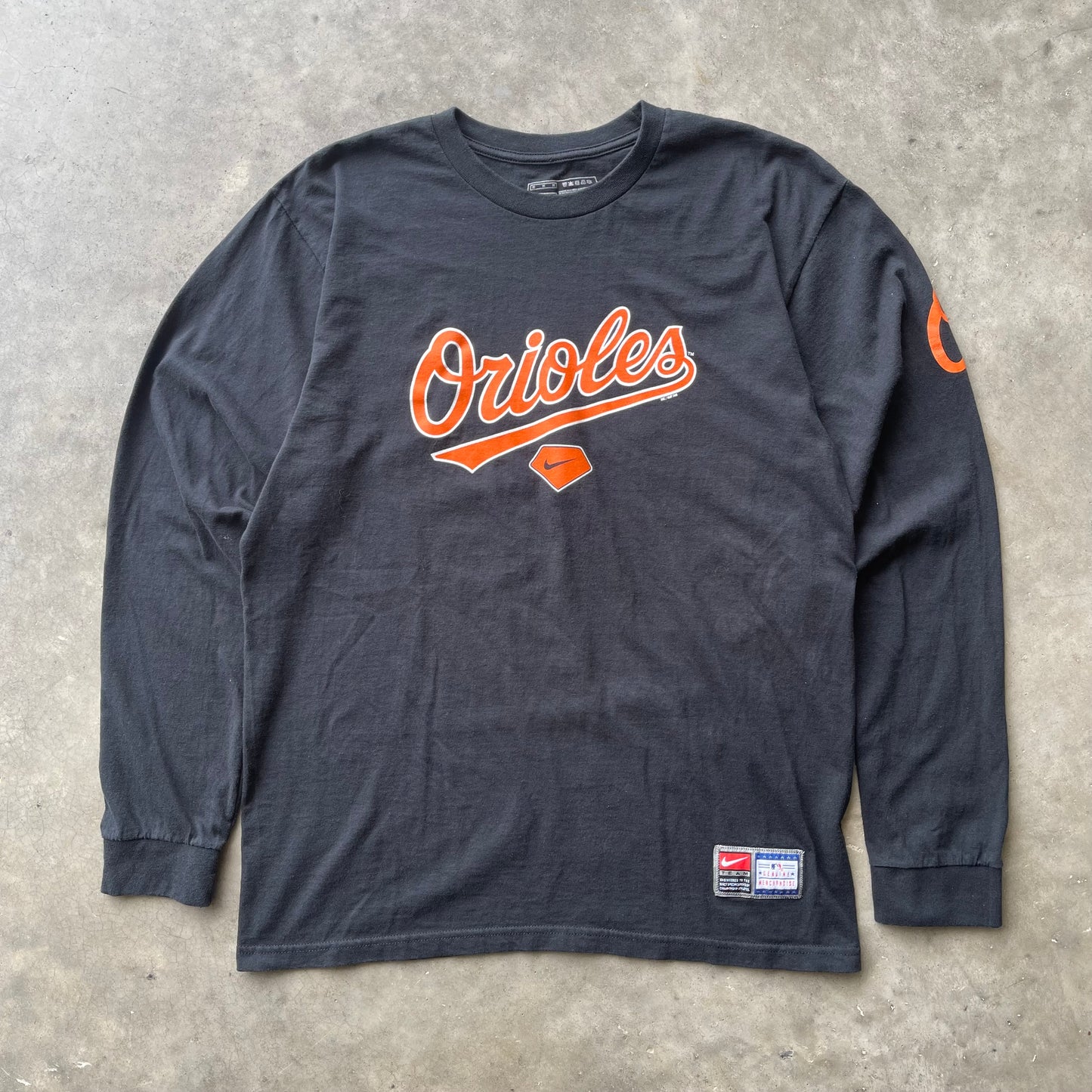 (M) '08 Nike Baltimore Orioles MLB Center Swoosh Long Sleeve Tee
