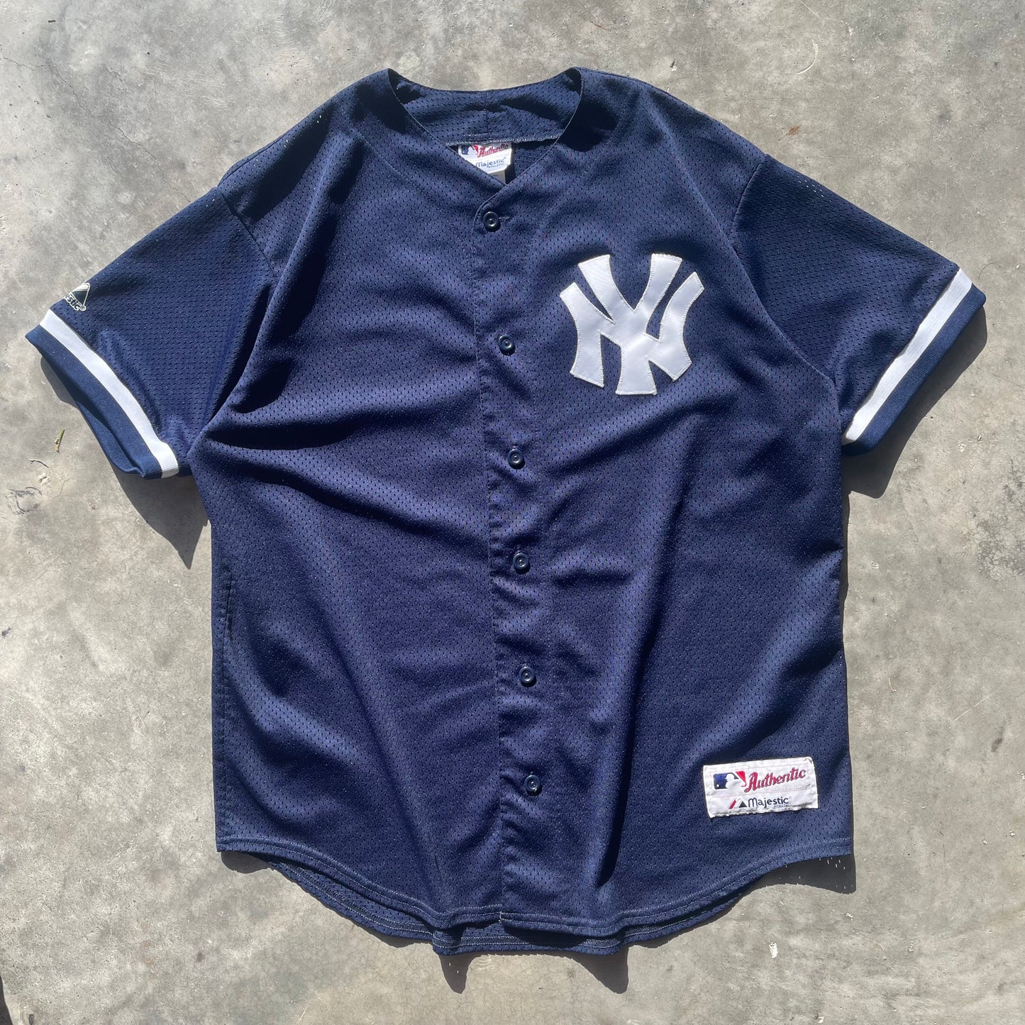 (L) Vintage New York Yankees Derek Jeter Baseball Jersey