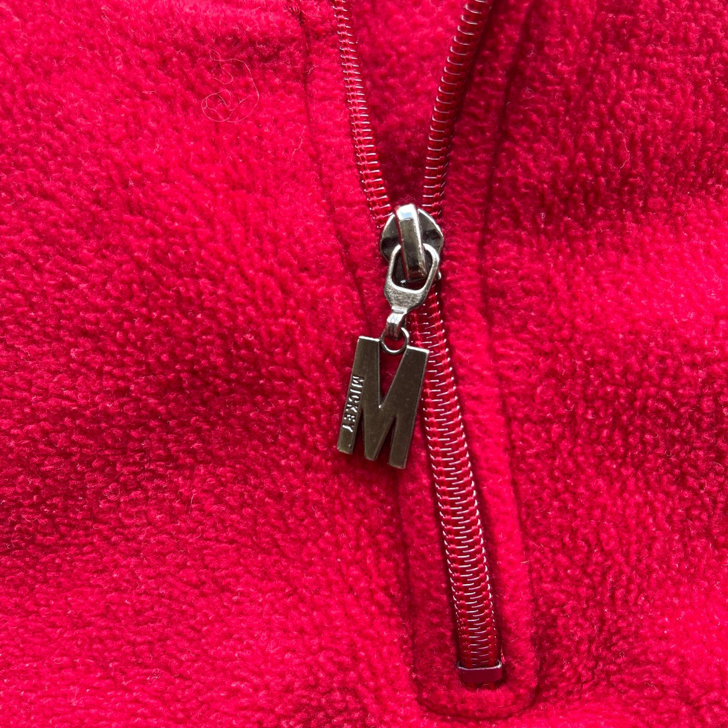 (L/XL) 90s Mickey Mouse Embroidered Fleece Quarter Zip Sweater
