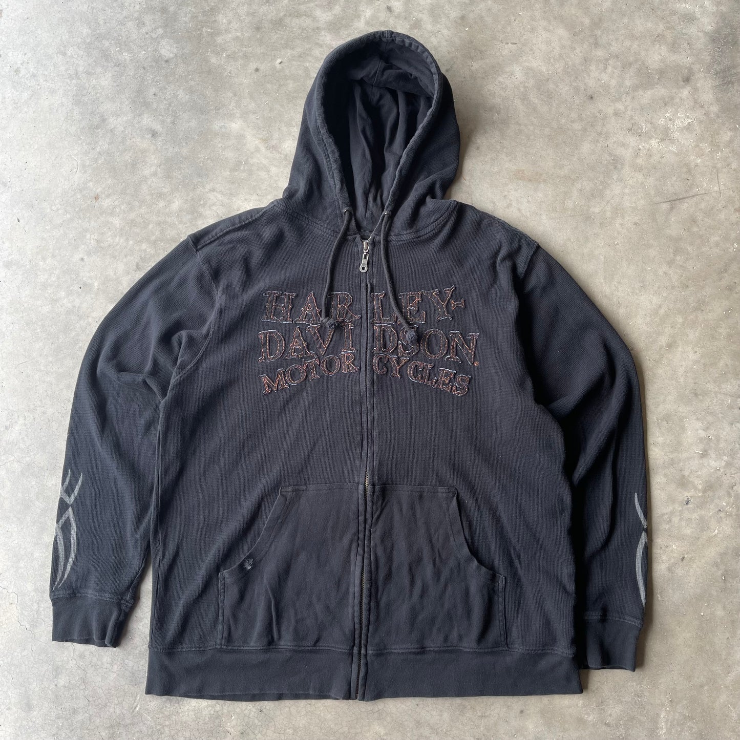 (XL) 00s Harley Davidson ‘Chained Eagle’ Full Zip Hoodie