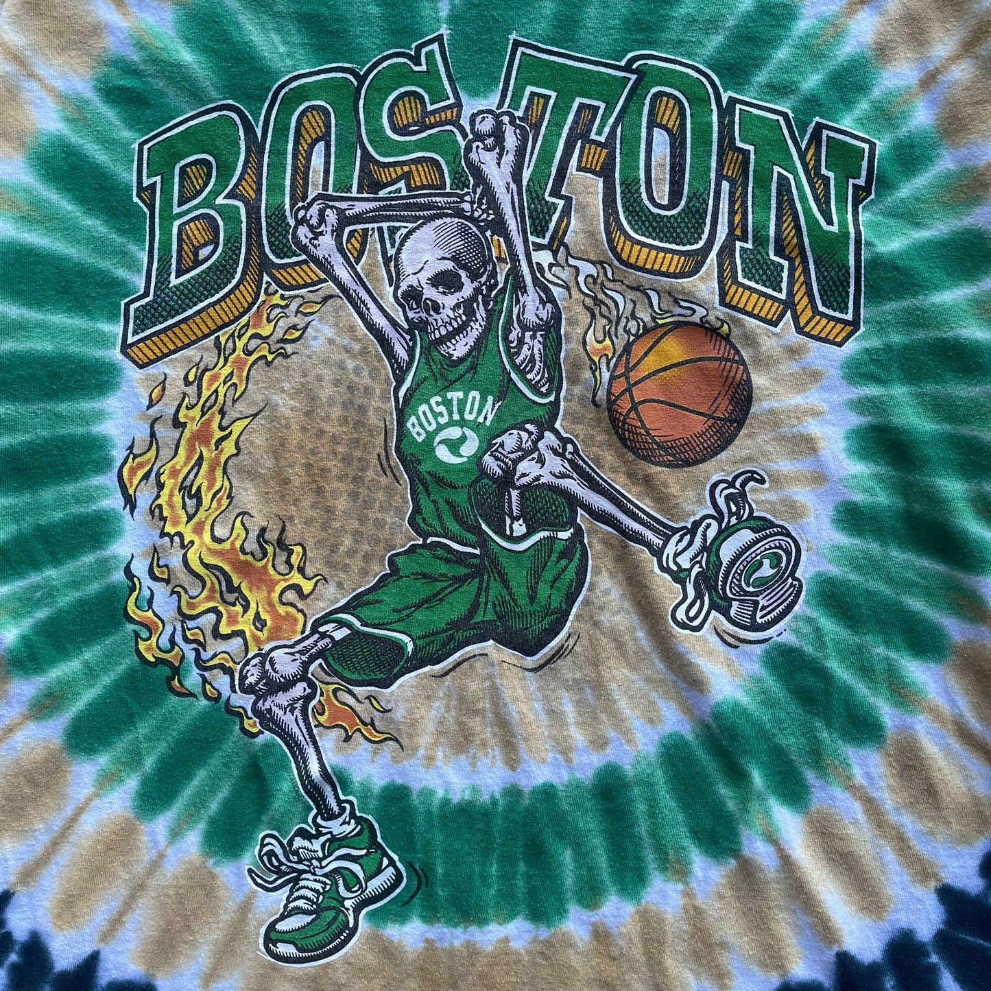 (L) 00s Liquid Blue Boston "Celtics" Tie Dye Basketball Graphic Tee