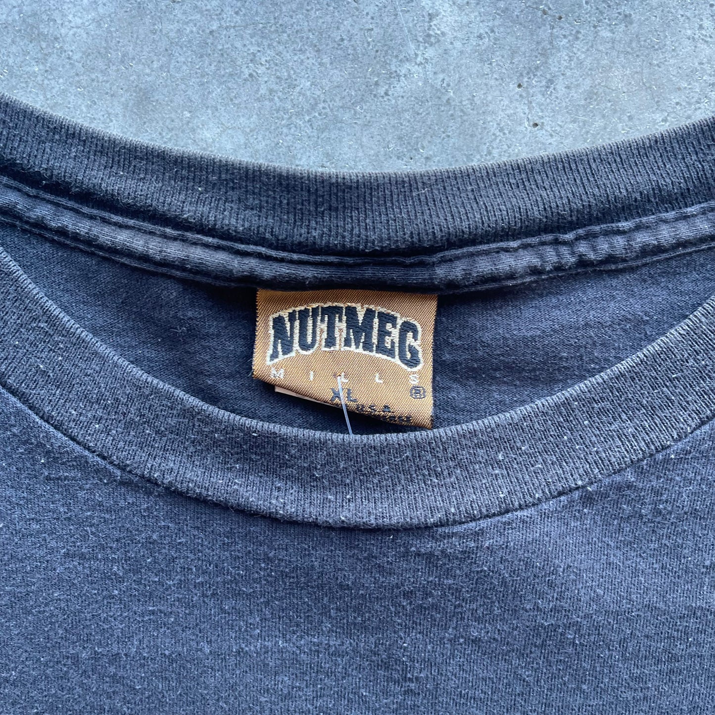 (XL) Vintage Army Football Player POV Nutmeg Tee