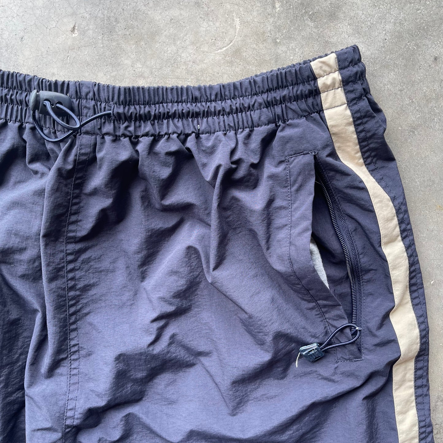 (L) 90s 2 in 1 Detachable Track Pants and Shorts