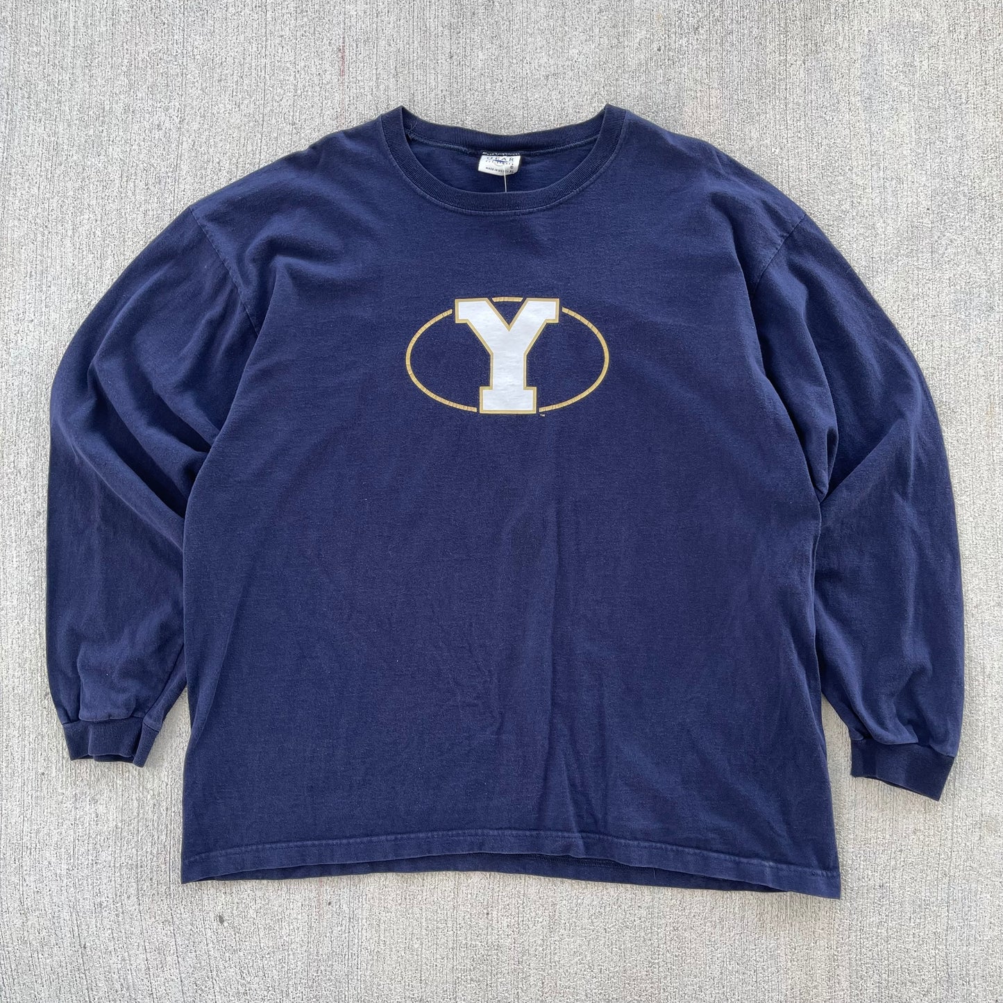 (L/XL) 00s BYU Long Sleeve