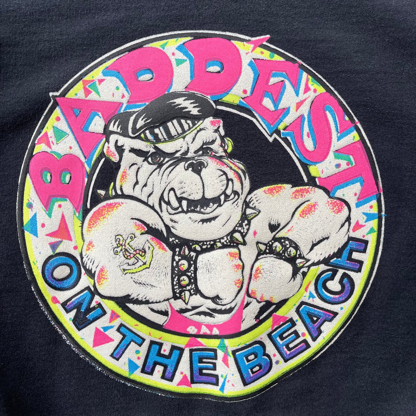 (2XL) 1990 “Baddest On the Beach” Bulldog Puff Print Gym Crewneck