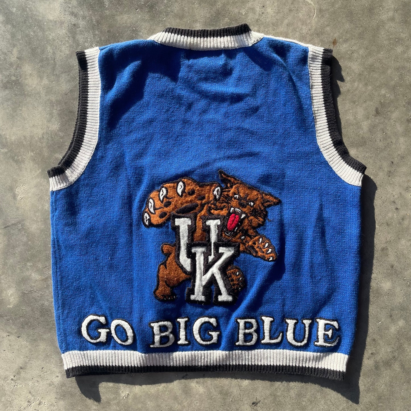 (M) 80s University of Kentucky Wildcats Knitted Sweater Vest