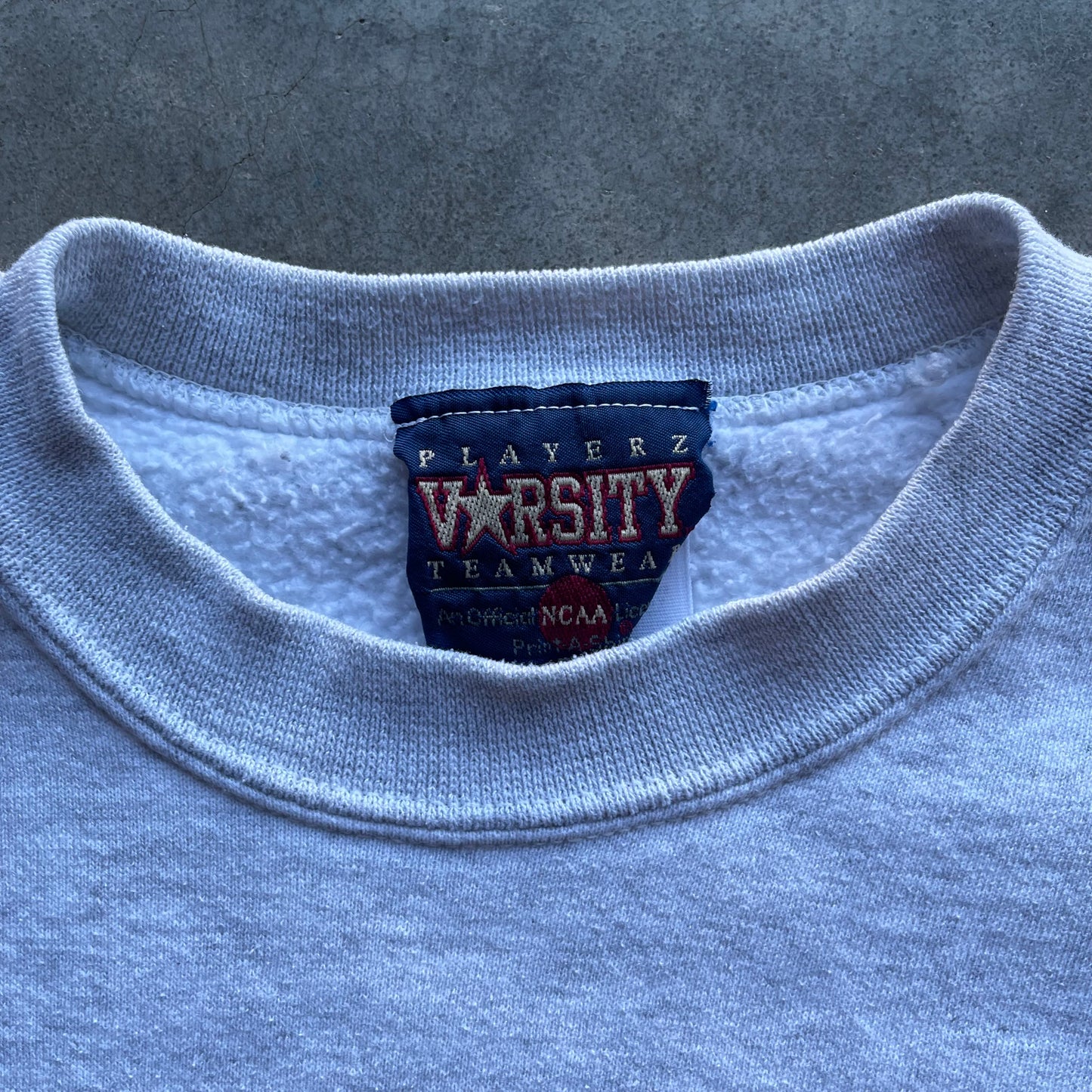(L) '98 NCAA Final Four Embroidered Crewneck